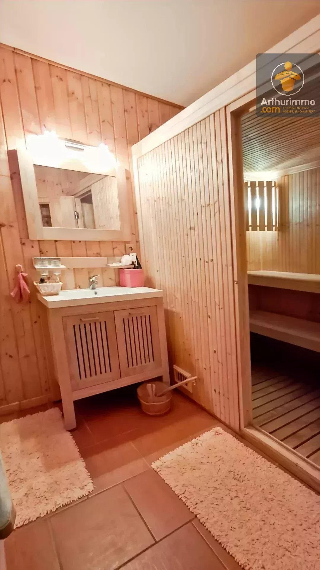 Maison de caractère avec dépendances sur 1,4 hectare arboré — photo 18