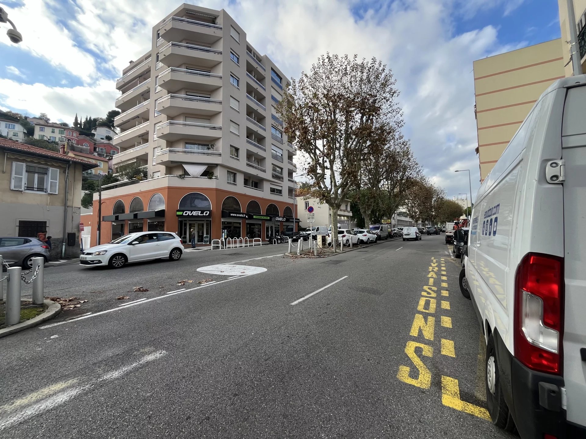 A VENDRE, CESSION DE DROIT AU BAIL, 38 m², AXE PASSANT NICE SECTEUR OUEST