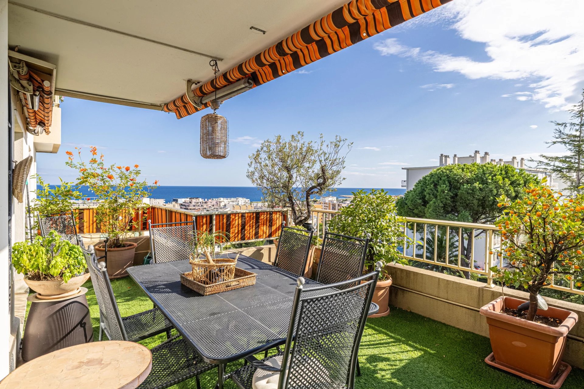 NICE OUEST LANTERNE SUPERBE 3P 91m² TERRASSE 35m² VUE MER