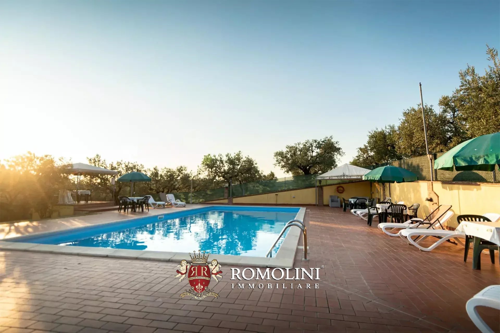 9 Bedroom Villa/Townhouse's Image 7