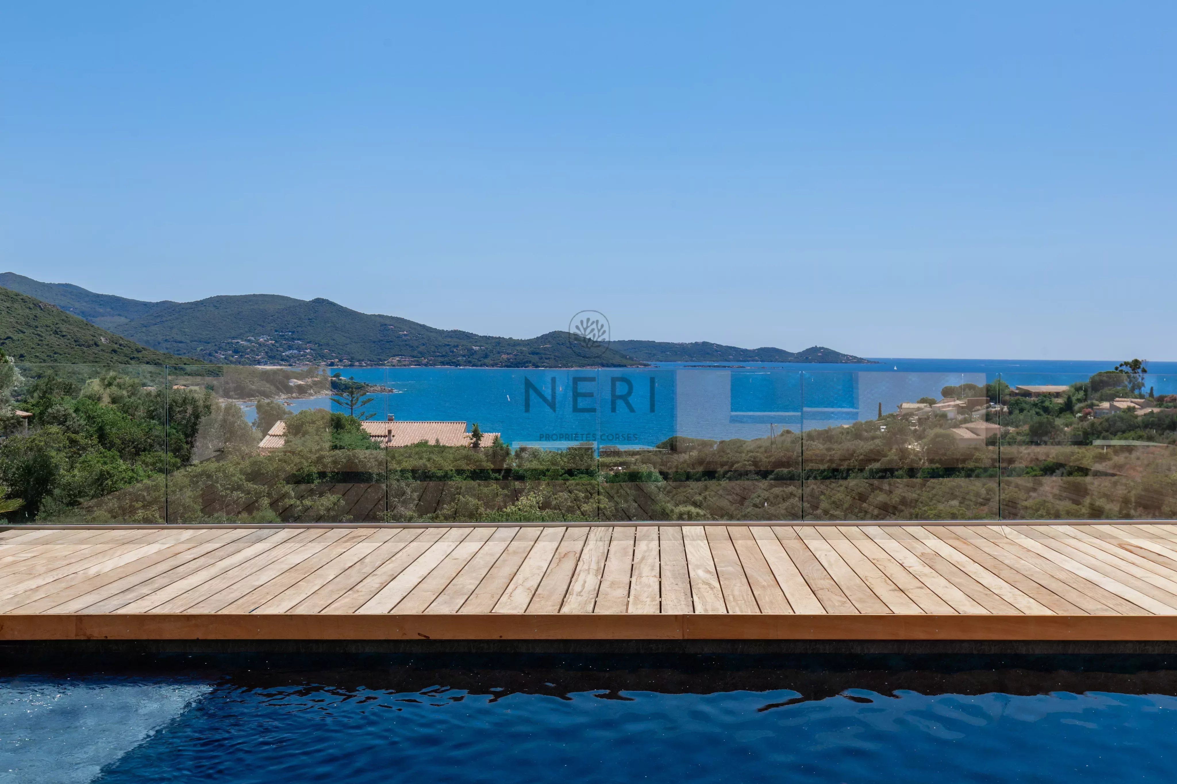 Villa Maya, entièrement rénovée,