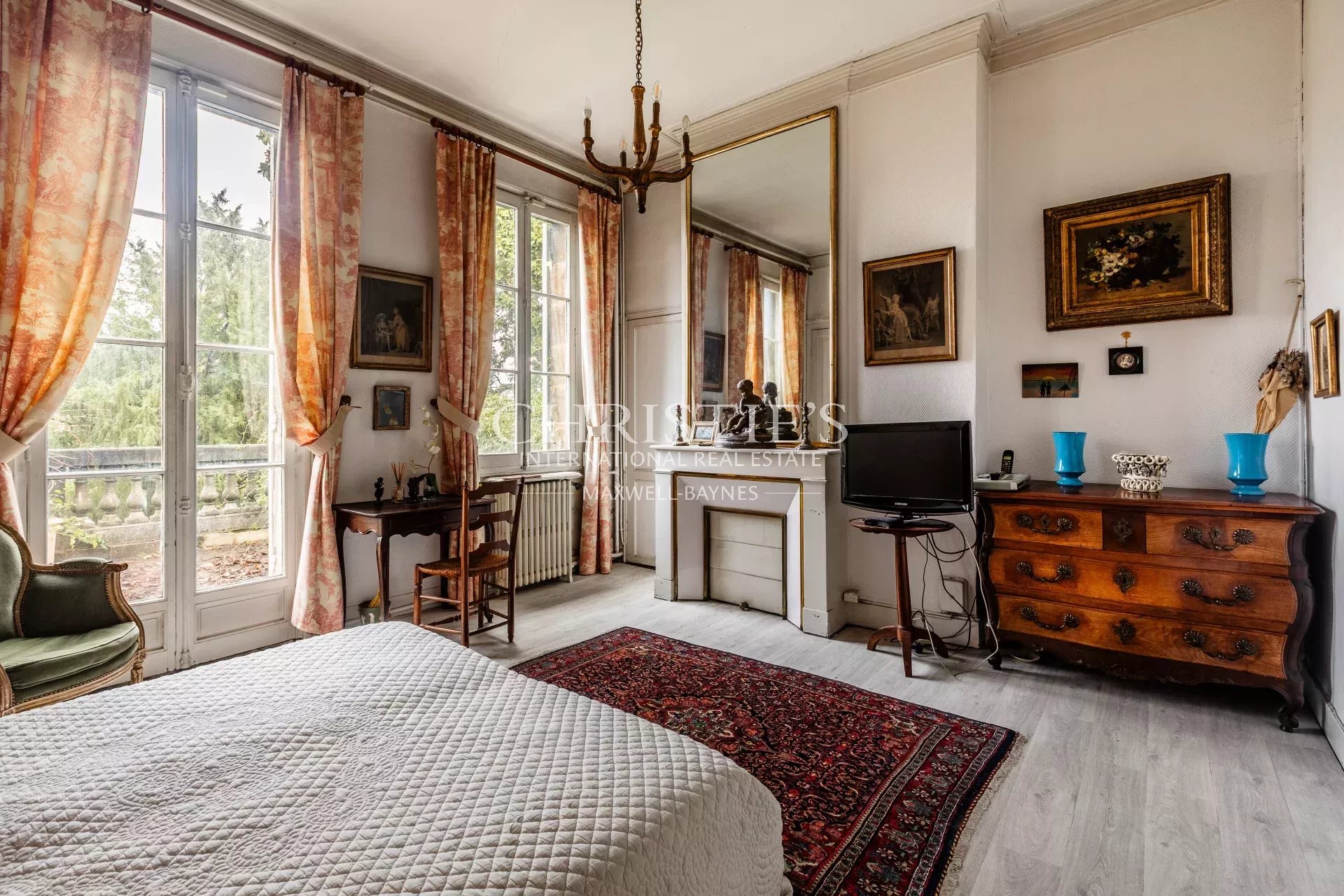 5 Bedroom Villa/Townhouse's Image 5