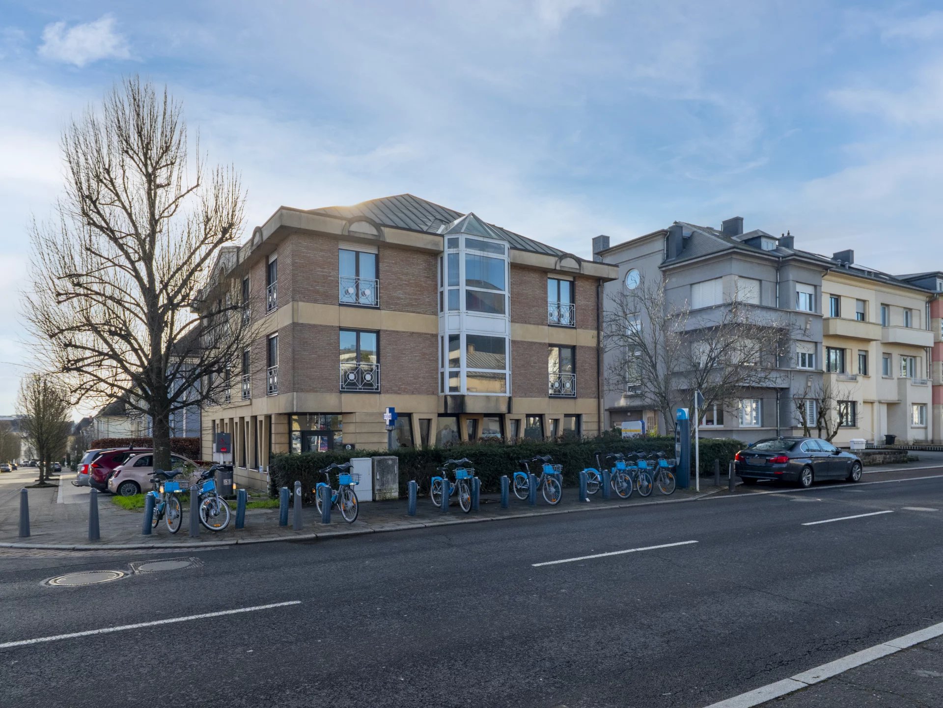 Agence immobilière de EIRES REAL ESTATE SARL