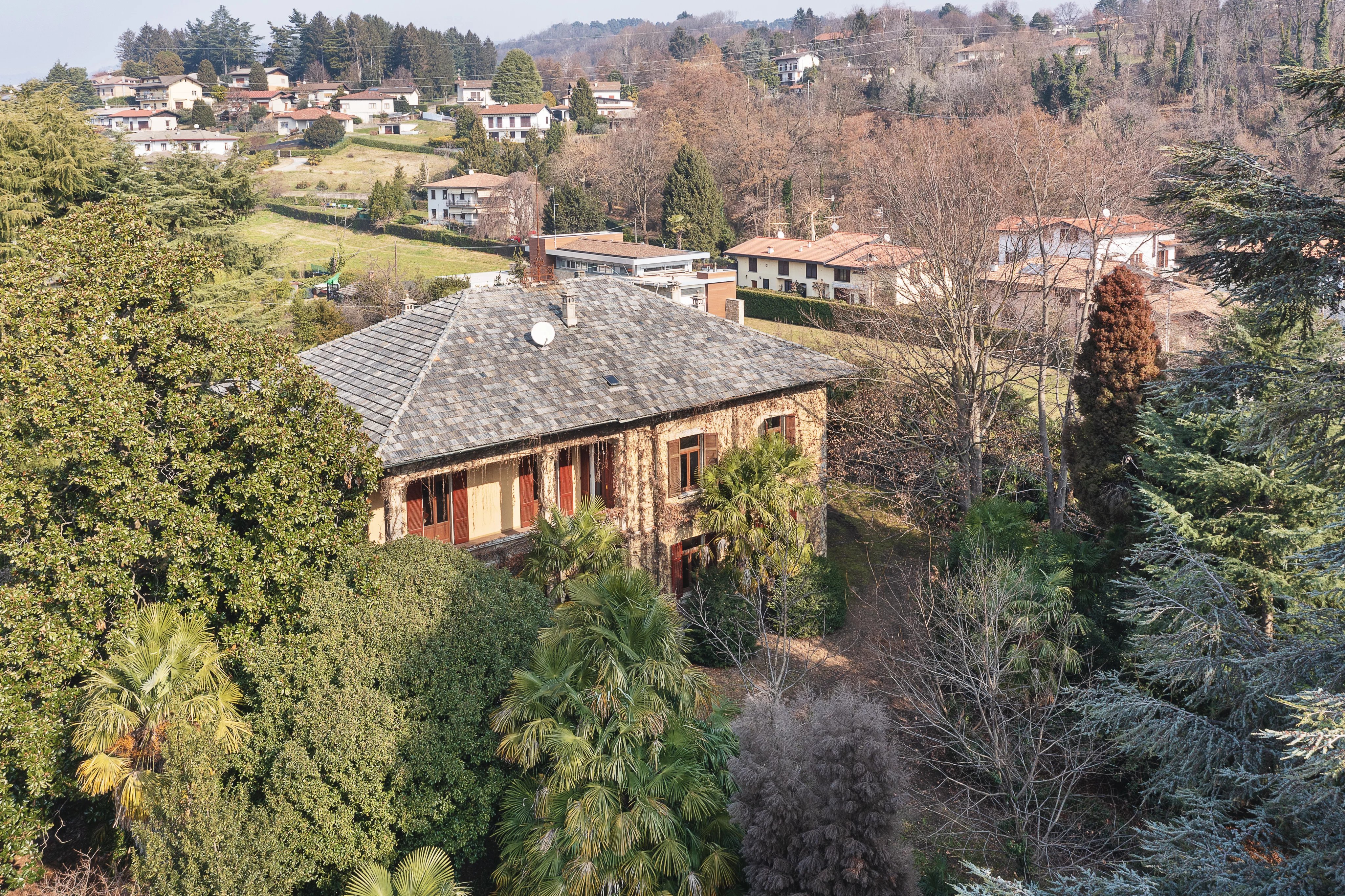 Exclusive Villa historique entourée d’un jardin privé luxuriant - picture 39 title=