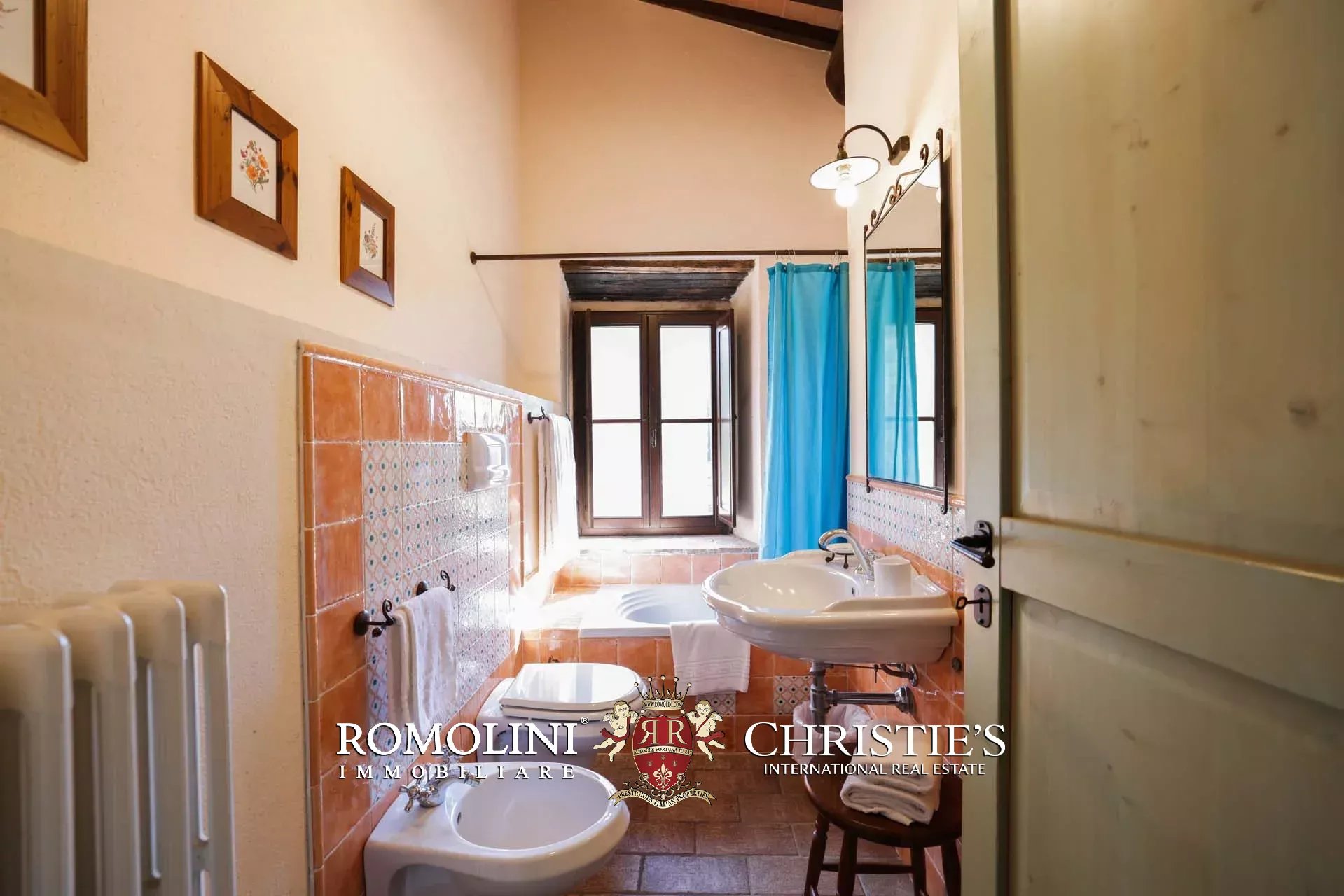 19 Bedroom Villa/Townhouse's Image 42