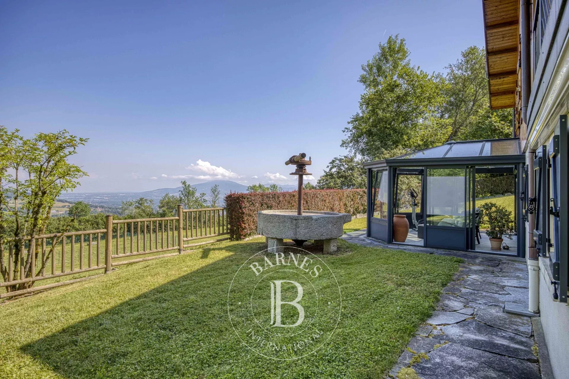 Chalet La Roche-sur-Foron  -  ref 87168837 (picture 3)