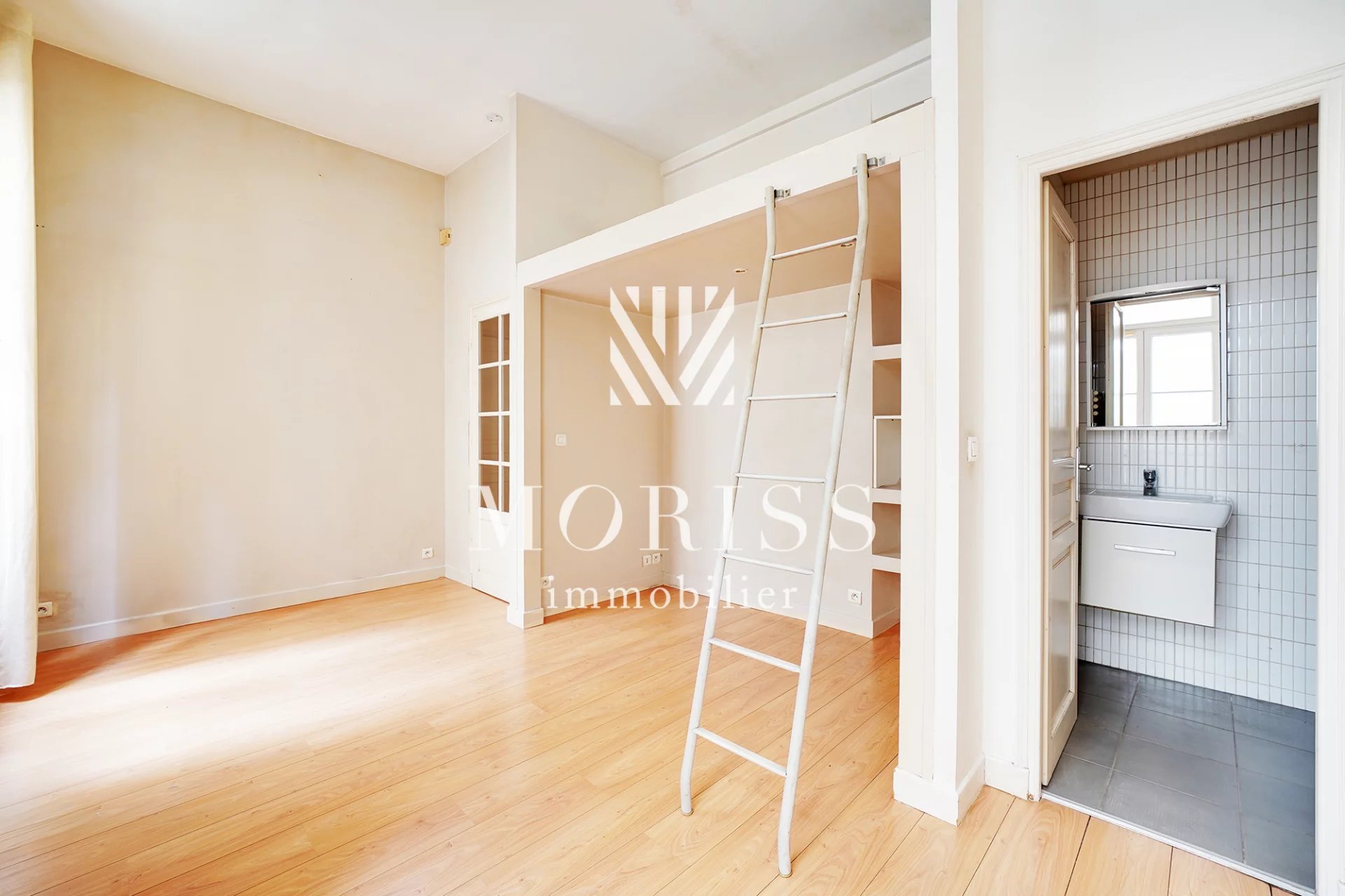 STUDIO - 26 m² - Image Array