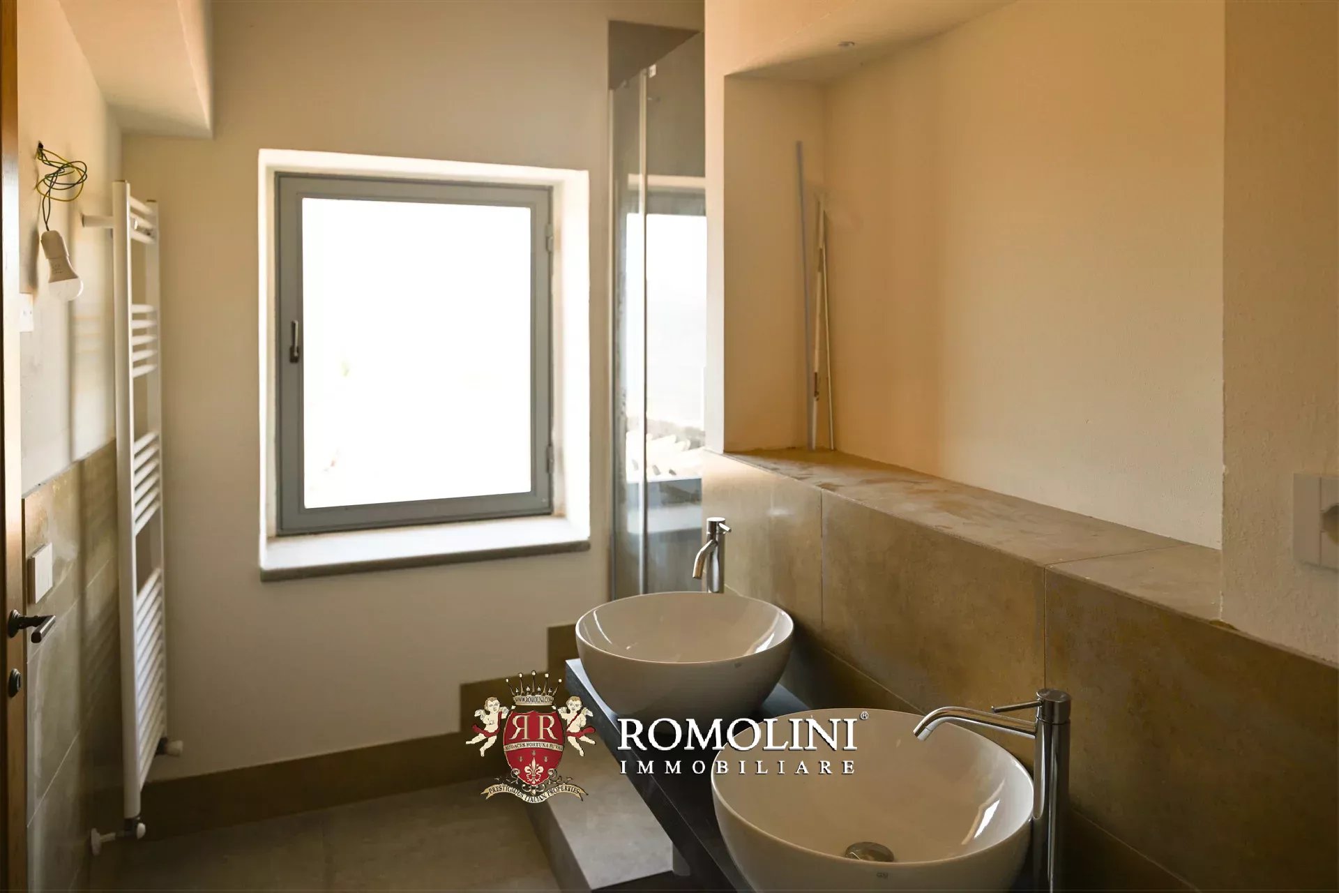 4 Bedroom Villa/Townhouse's Image 28