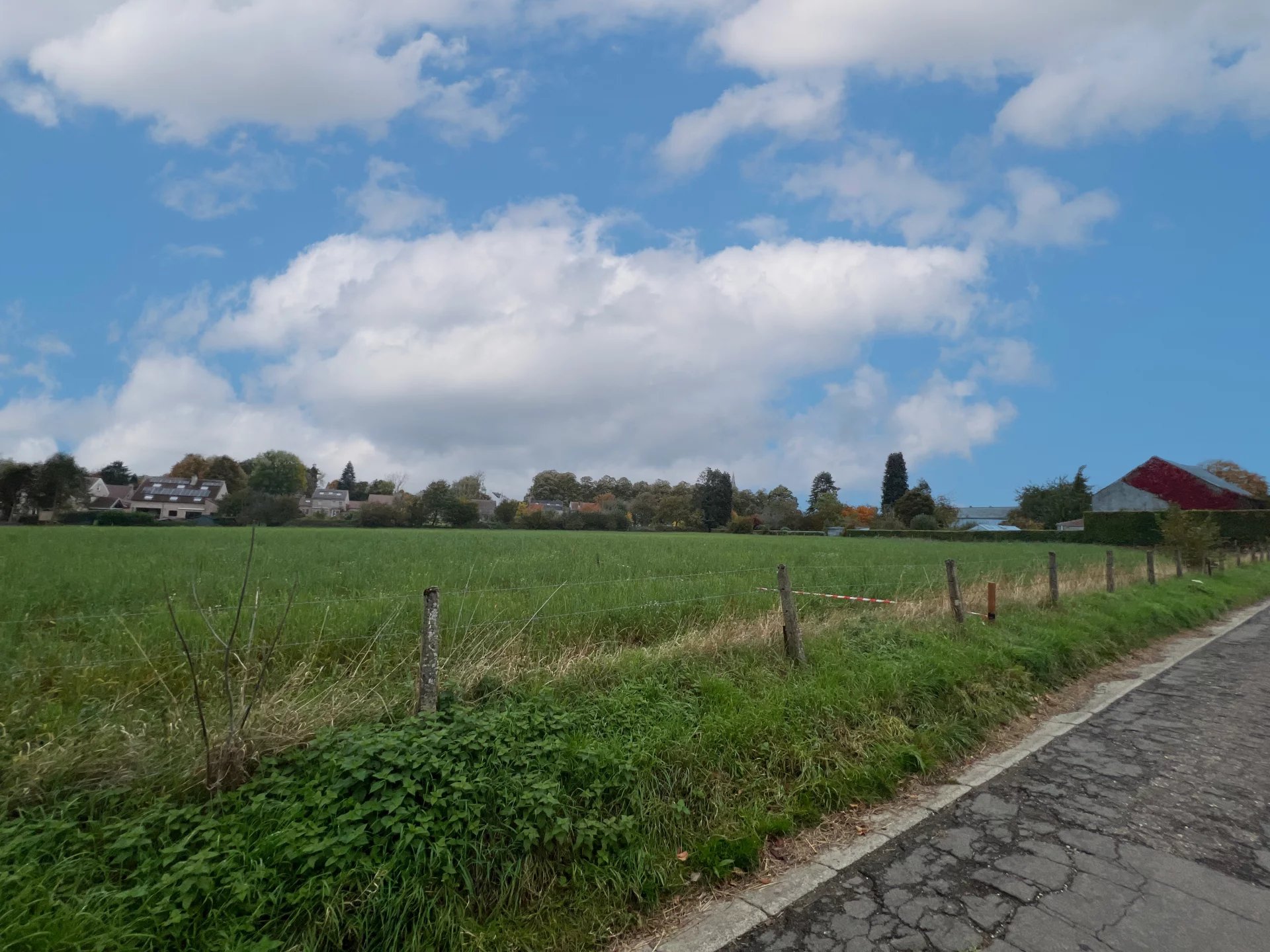 Céroux-Mousty – Bouwgrond