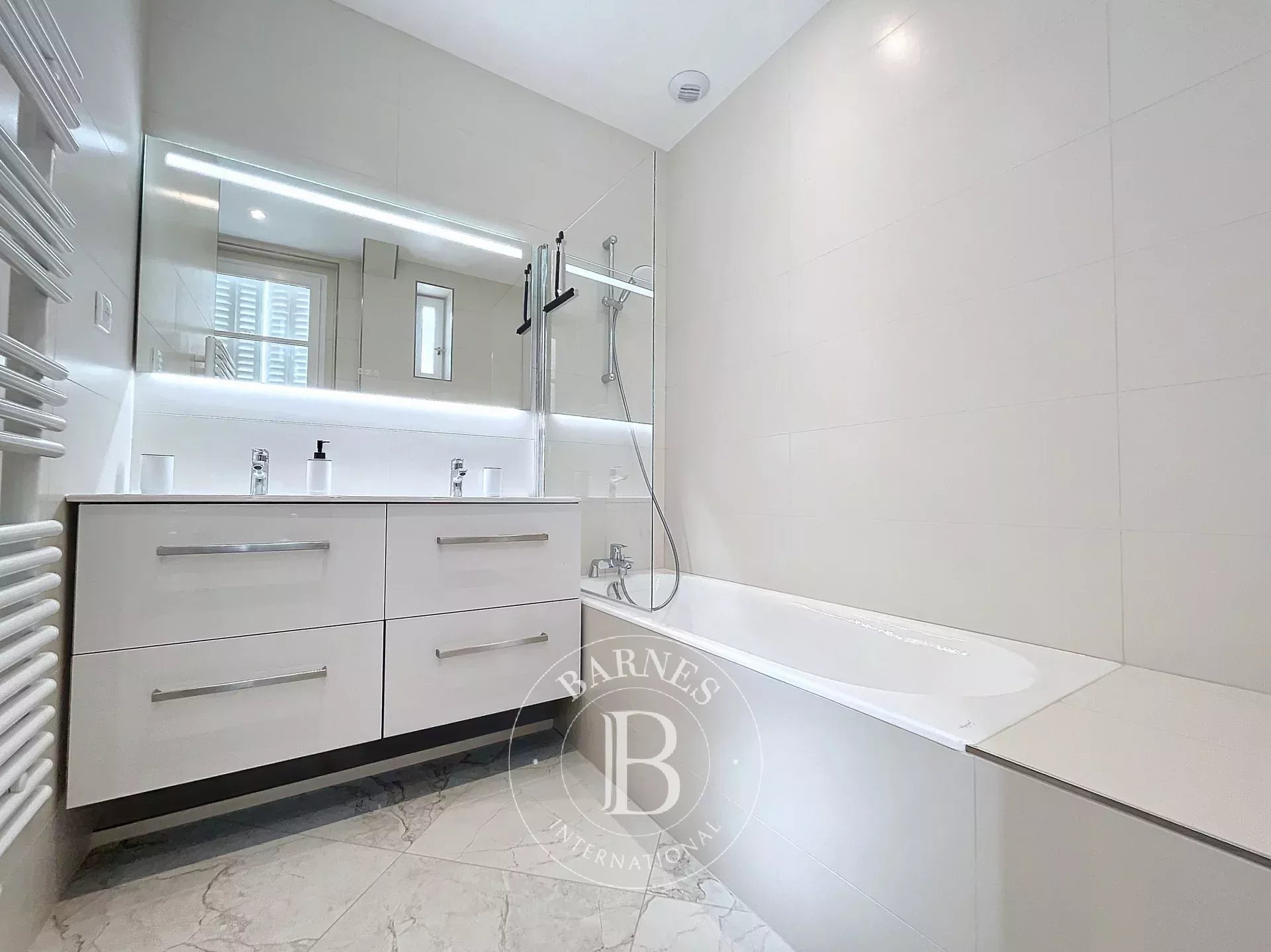 Daire Paris 19ème - picture 9