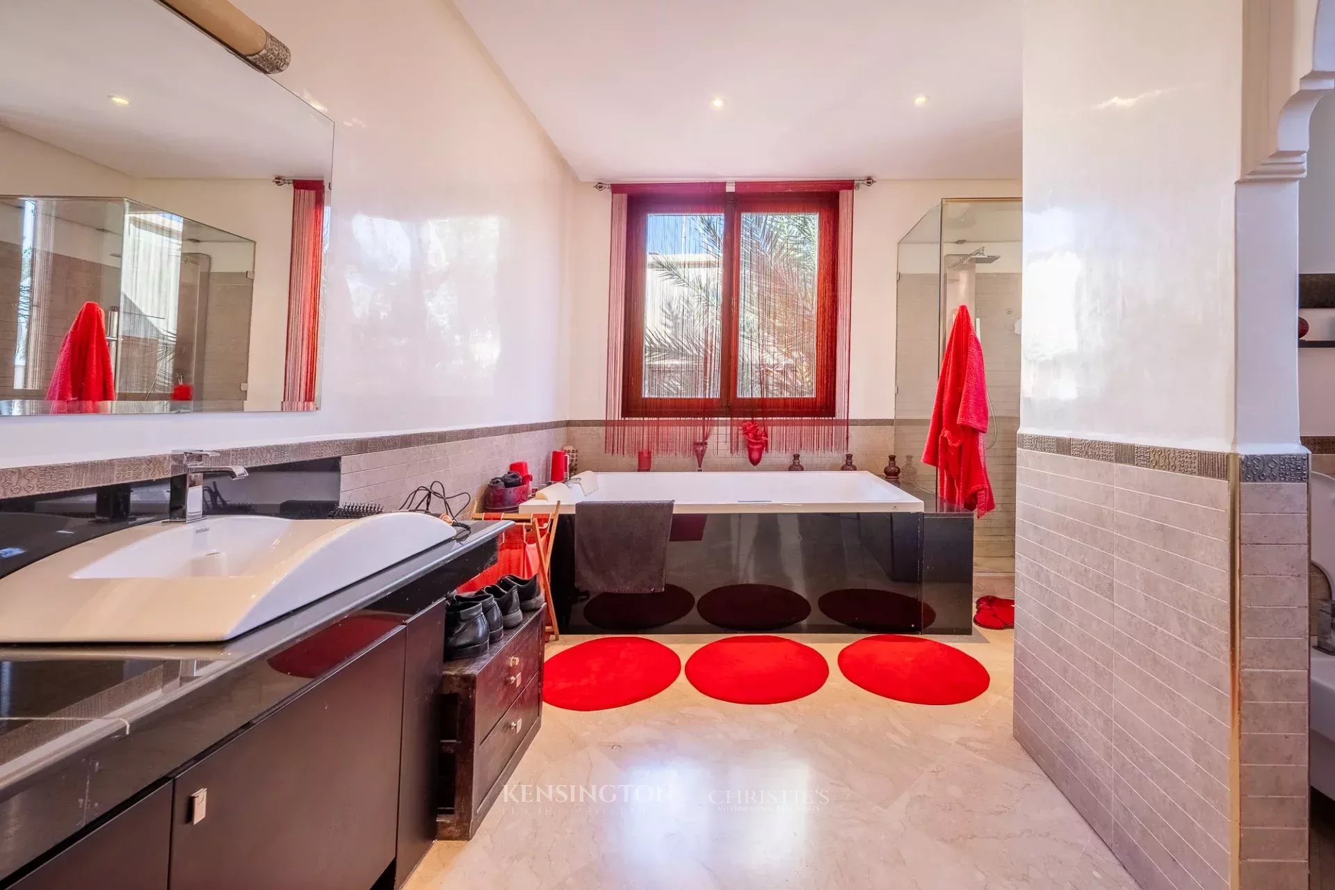 4 Bedroom Villa/Townhouse's Image 37