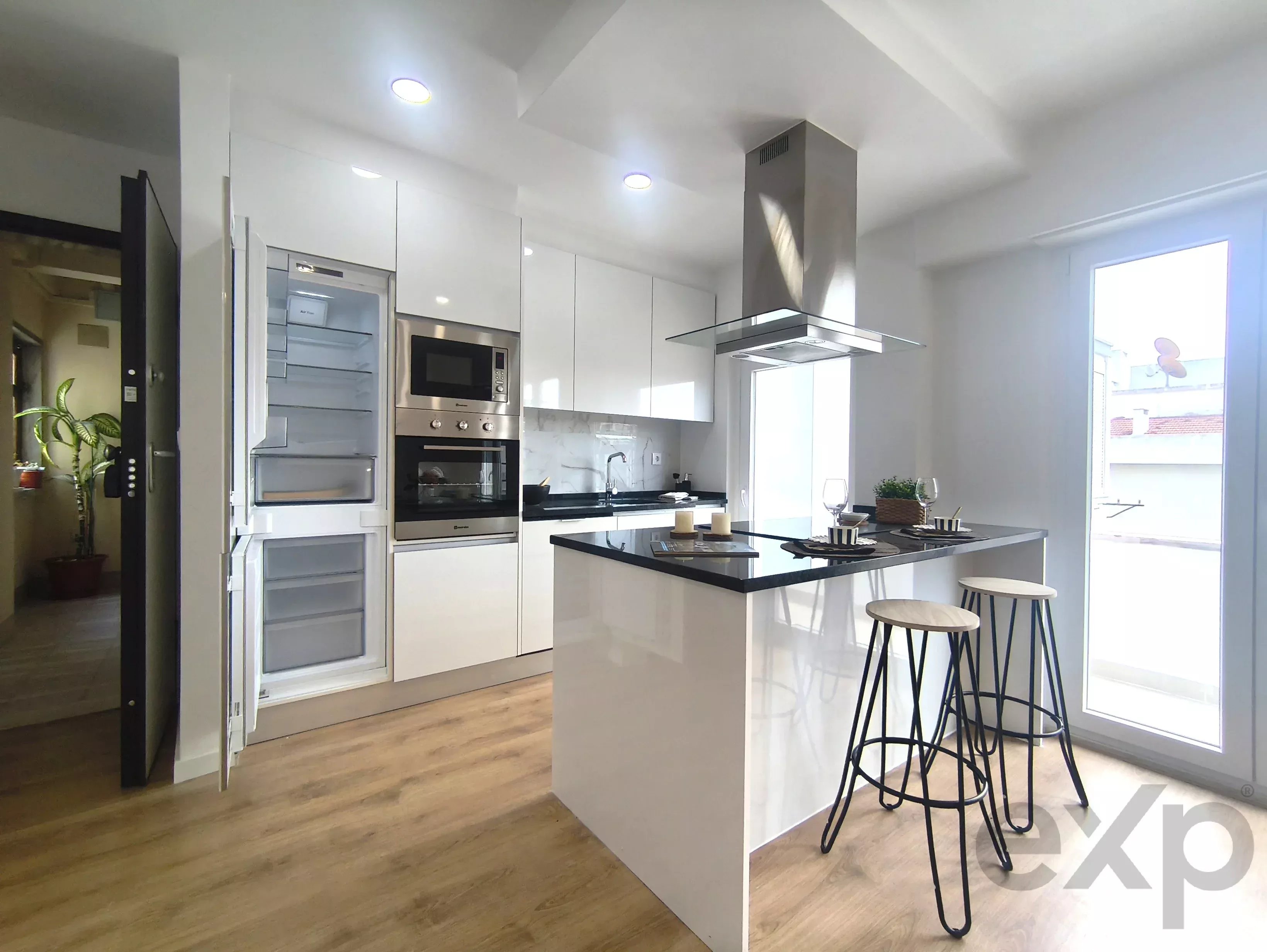 Benfica - Renovated 3-bedroom apartment with elevator 86739721 image 7