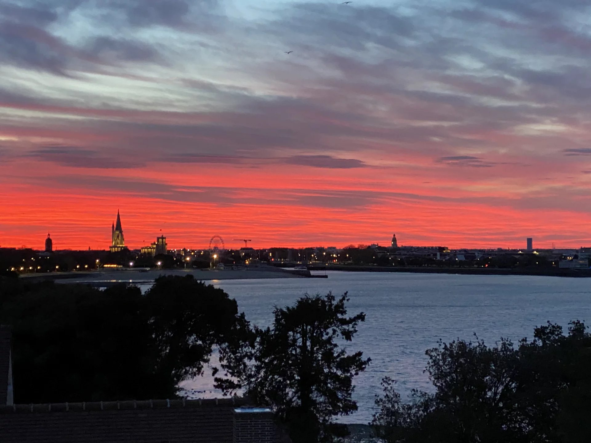 BIEN DE LUXE UNIQUE À LA ROCHELLE