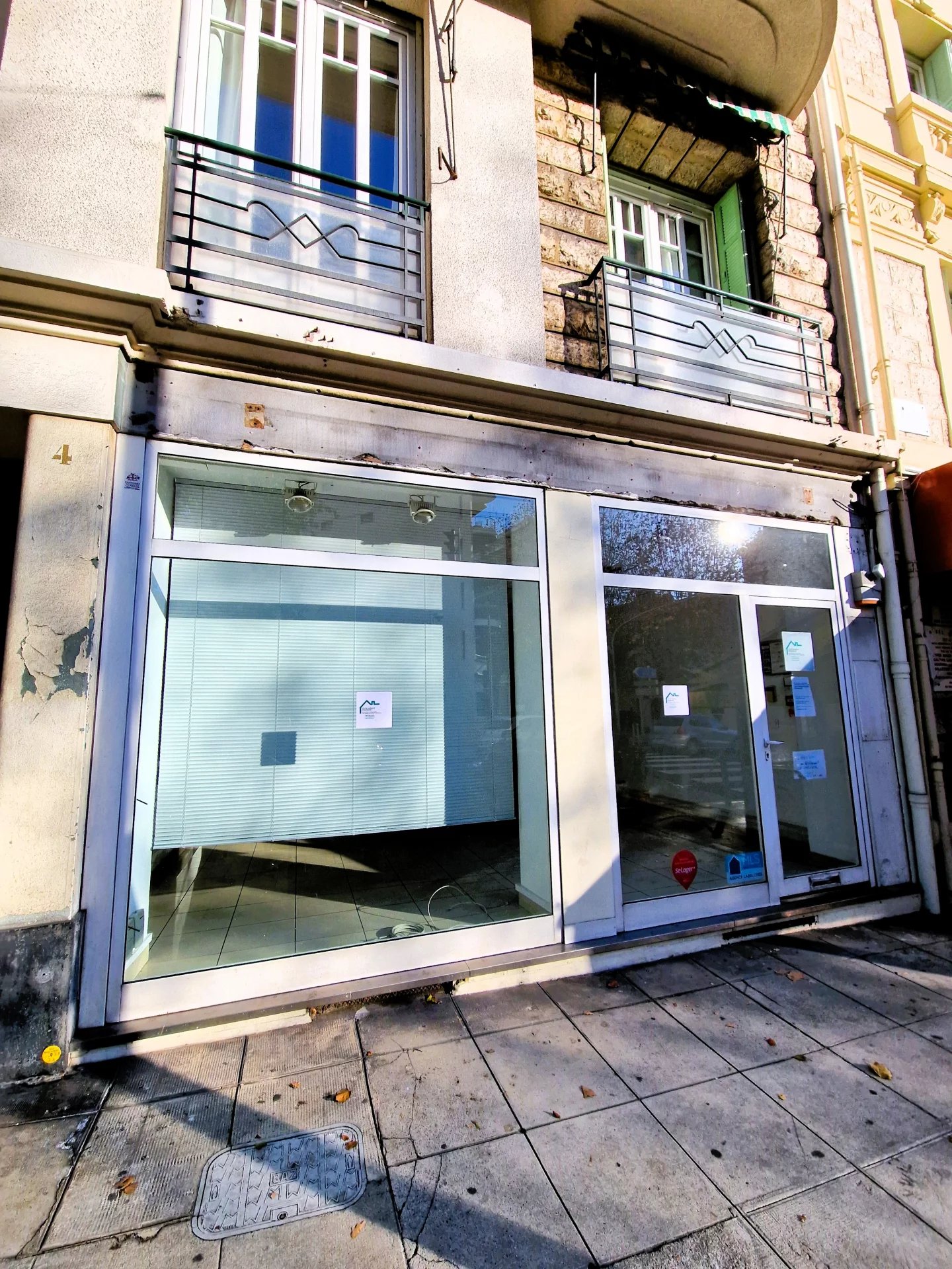 LOCAL COMMERCIAL - 4 BD DE CESSOLE