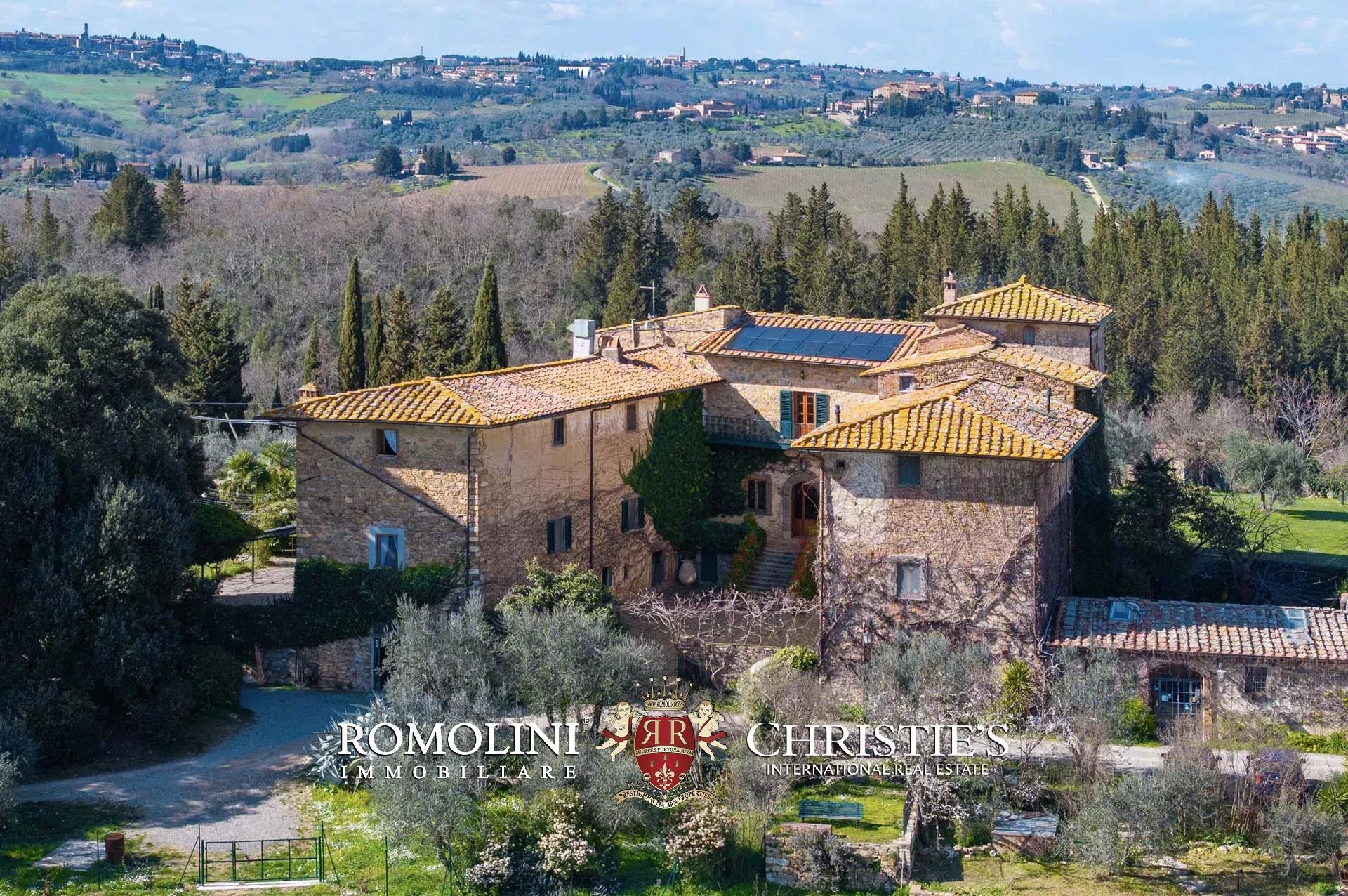 10 Bedroom Villa/Townhouse's Image 9