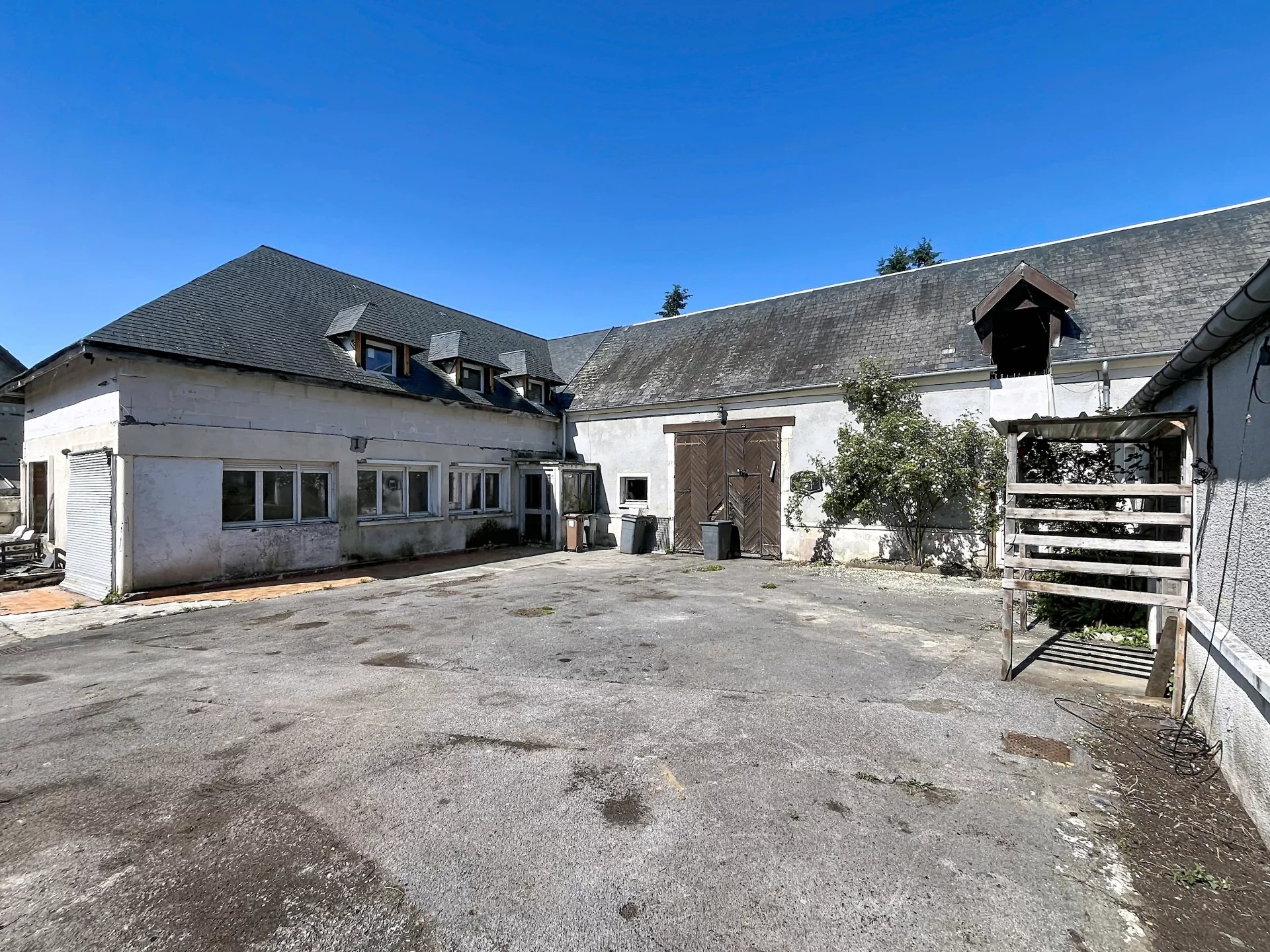 Ensemble immobilier Chivy lès Etouvelles