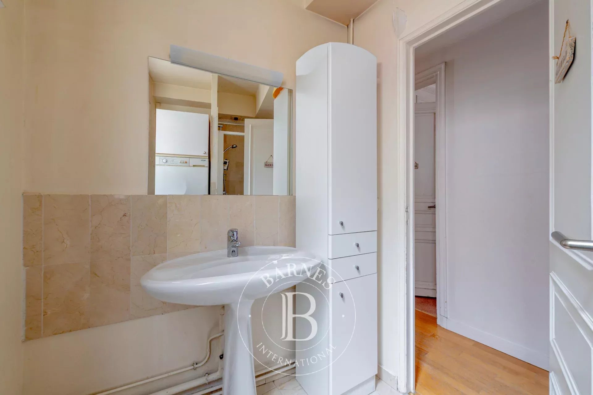 Paris  - Apartment 3 Bedrooms - picture 11