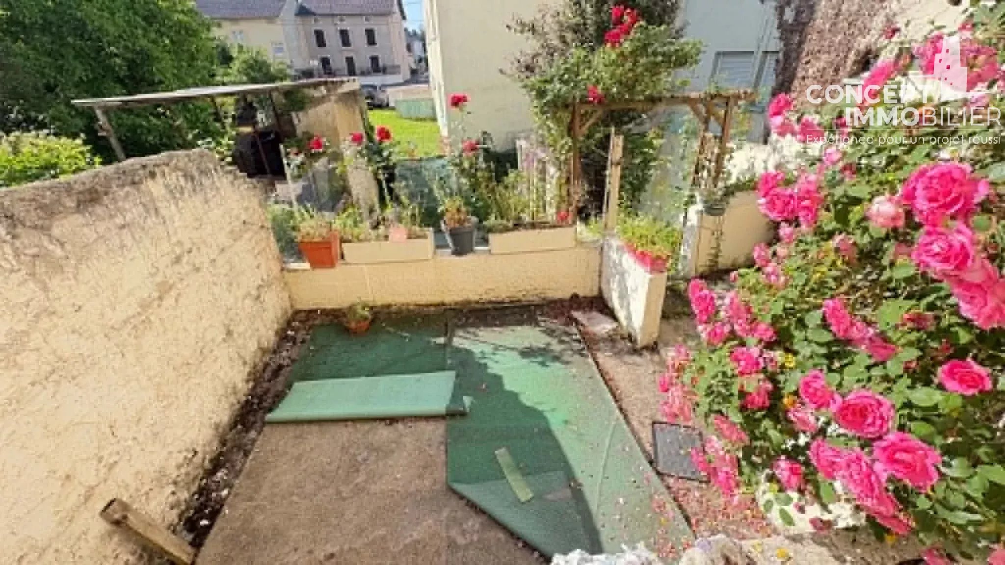 Maison de ville 122m² a vendre jardin et cave