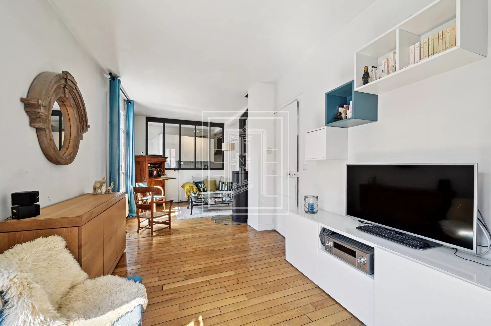 Maison 190m2 5ch, 1 bureau, grande cour de 42m2