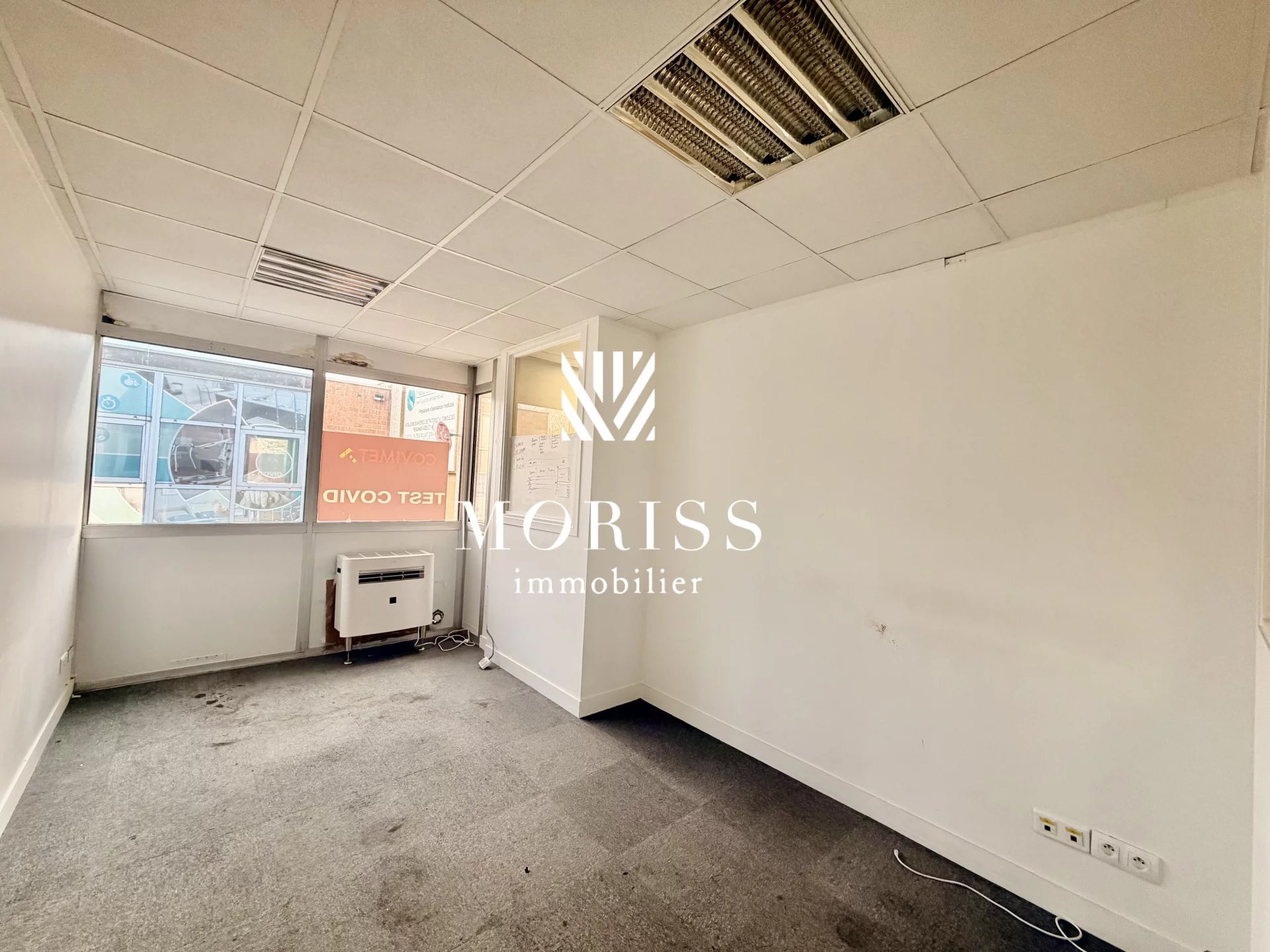 Montreuil Bâtiment indépendant, bureau de 150 m2 - Image Array