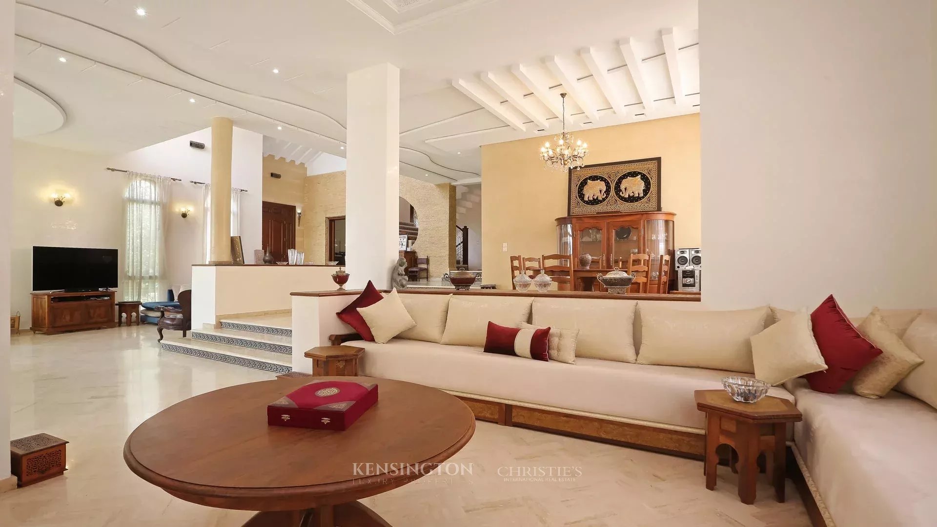 5 Bedroom Villa/Townhouse's Image 10