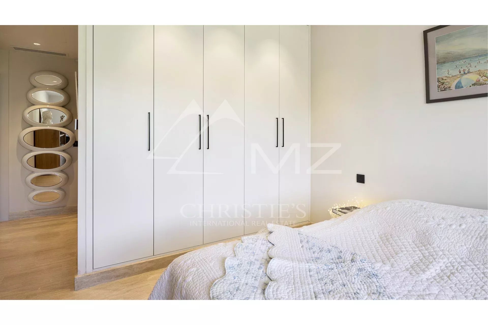 2 Bedroom Apartment/Flat's Image 5