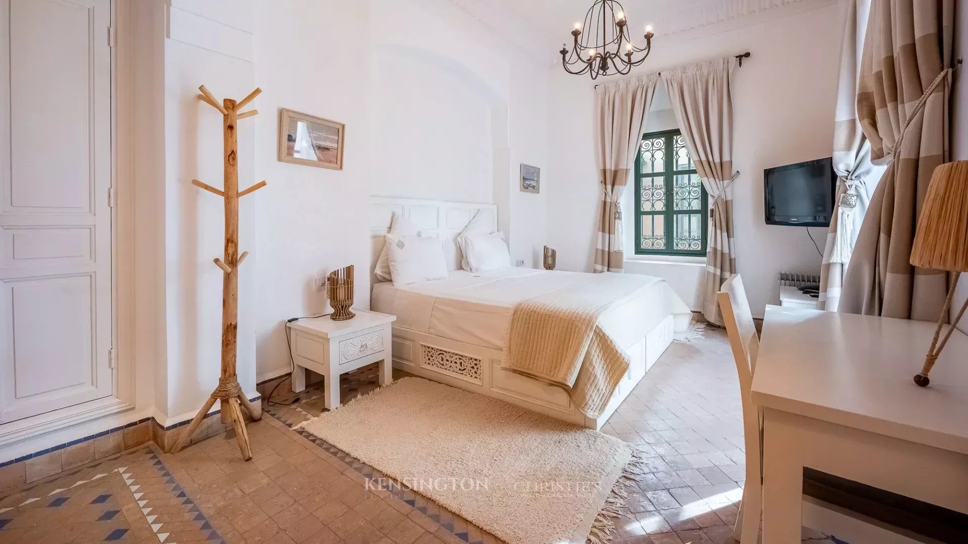 4 Bedroom Villa/Townhouse's Image 29