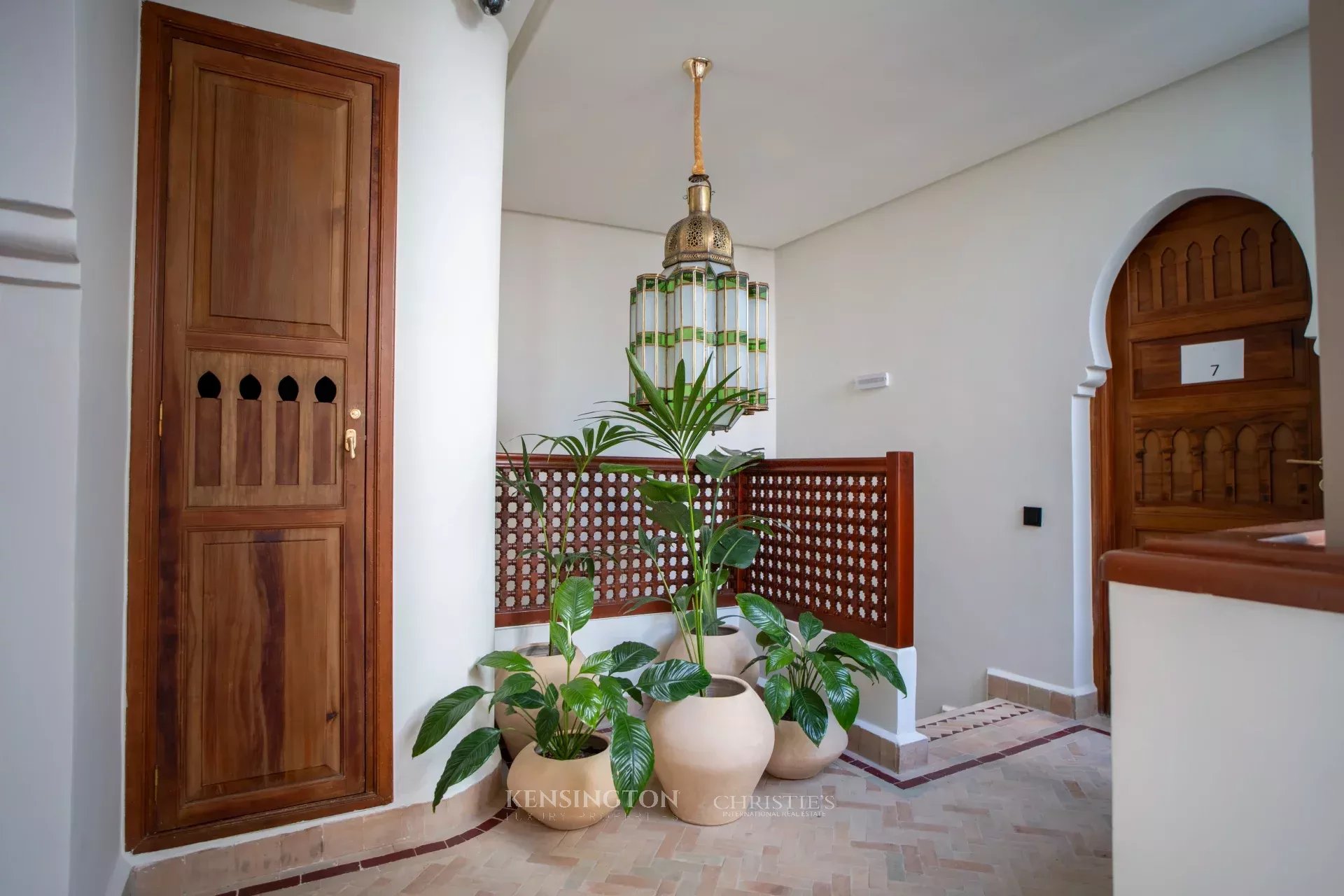 8 Bedroom Villa/Townhouse's Image 39