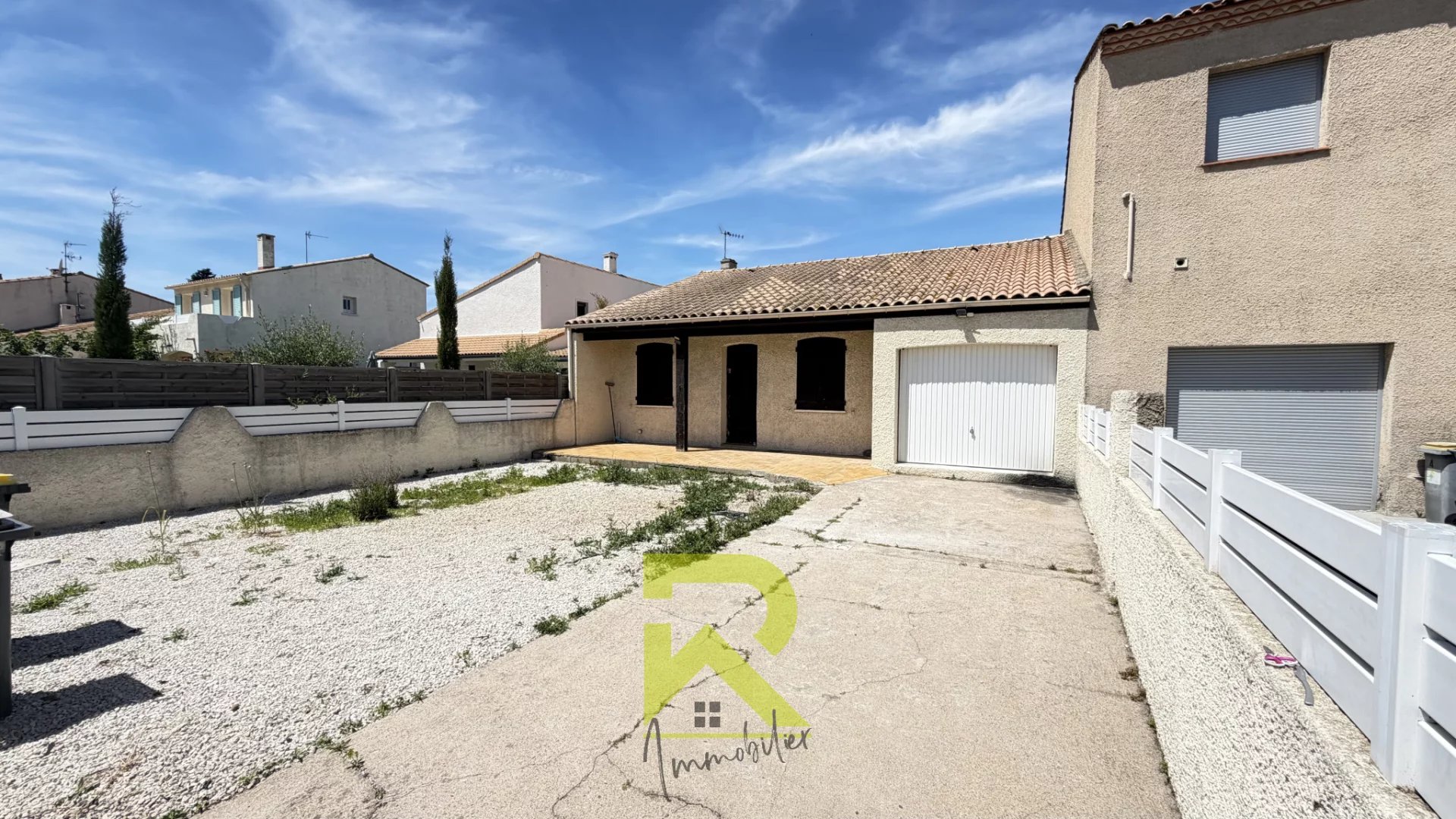 À Agde, villa PLAIN PIED 4 pièces en vente avec R Immobilier