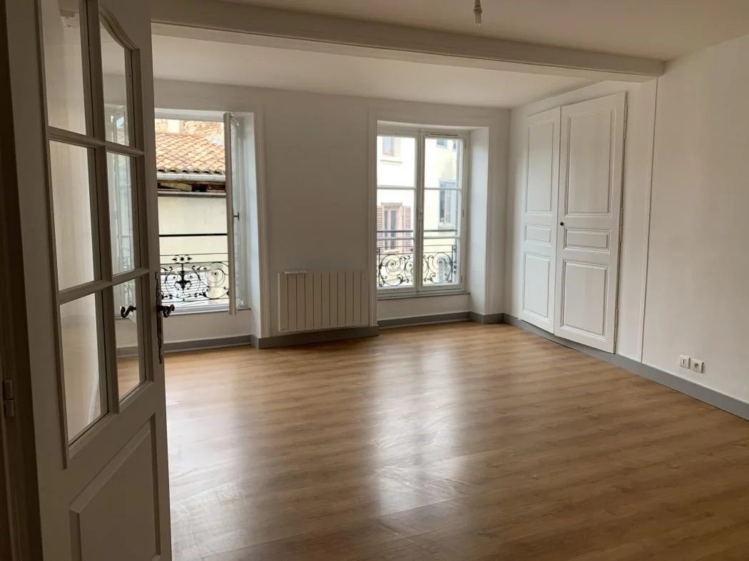 Location Appartement Thiers