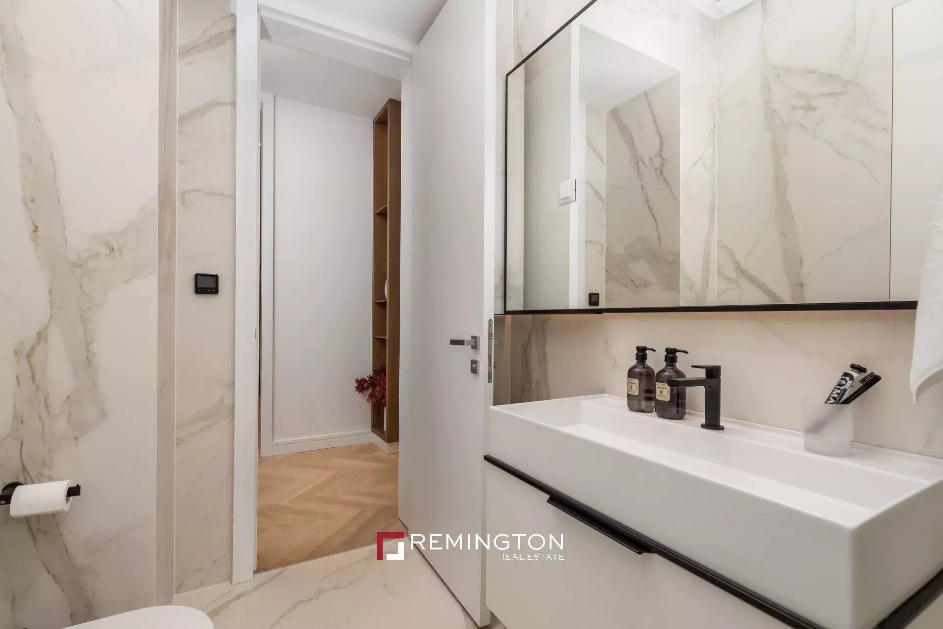 2 Bedroom Apartment/Flat's Image 4