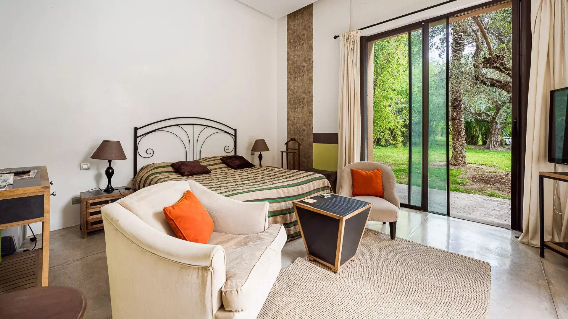 4 Bedroom Villa/Townhouse's Image 21