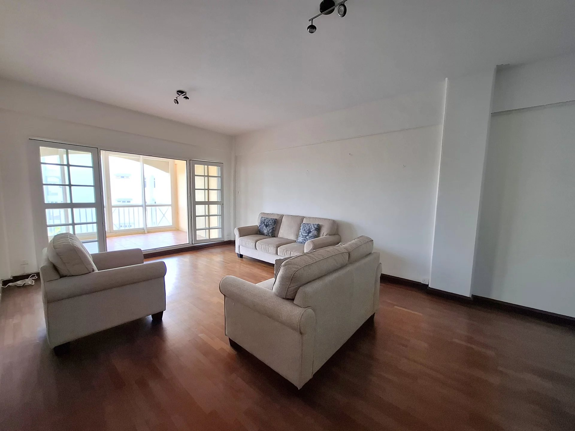 Appartement Floréal - picture 3