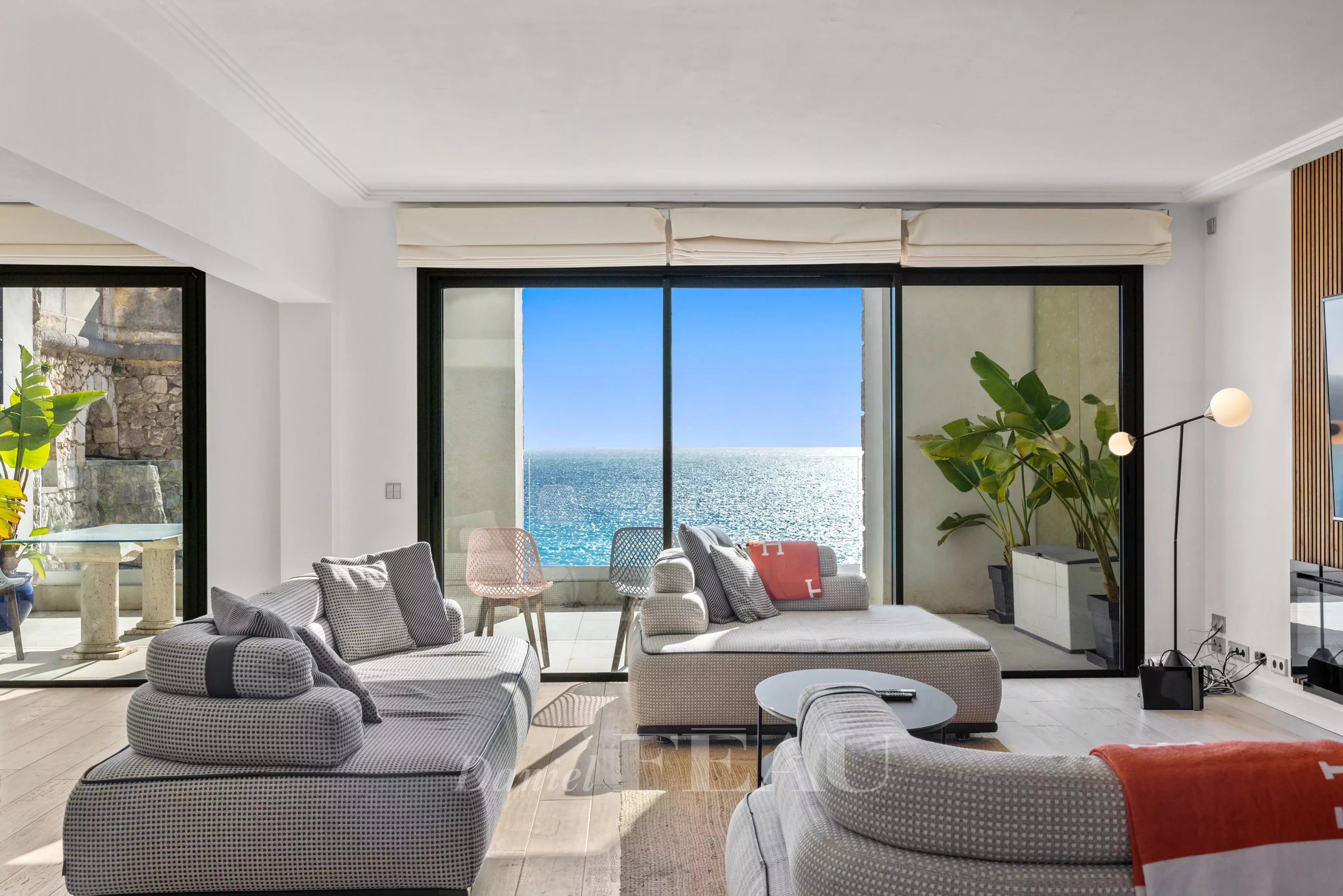 Nice - Exceptionnel appartement face à la mer