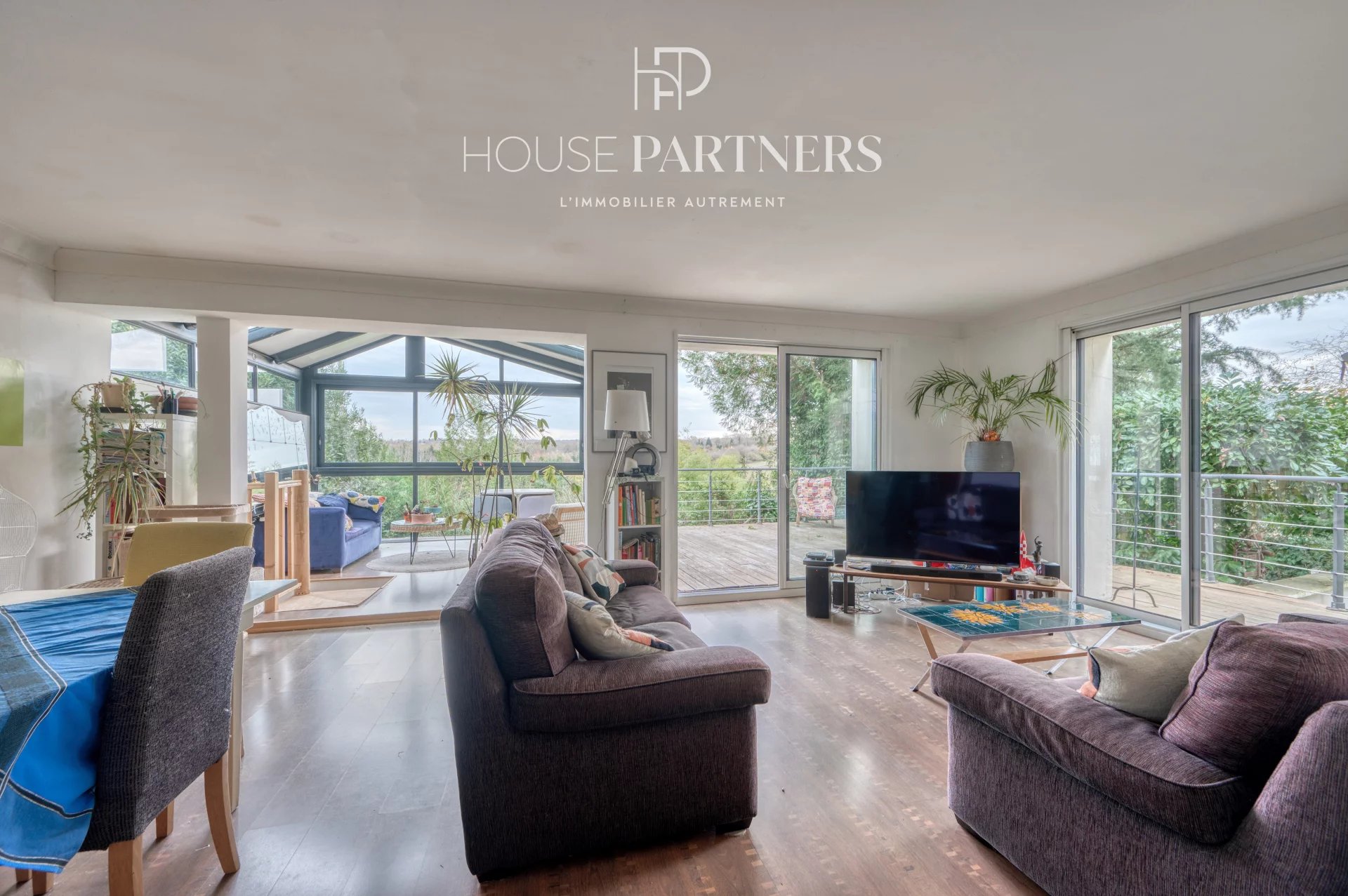 Agence immobilière de 