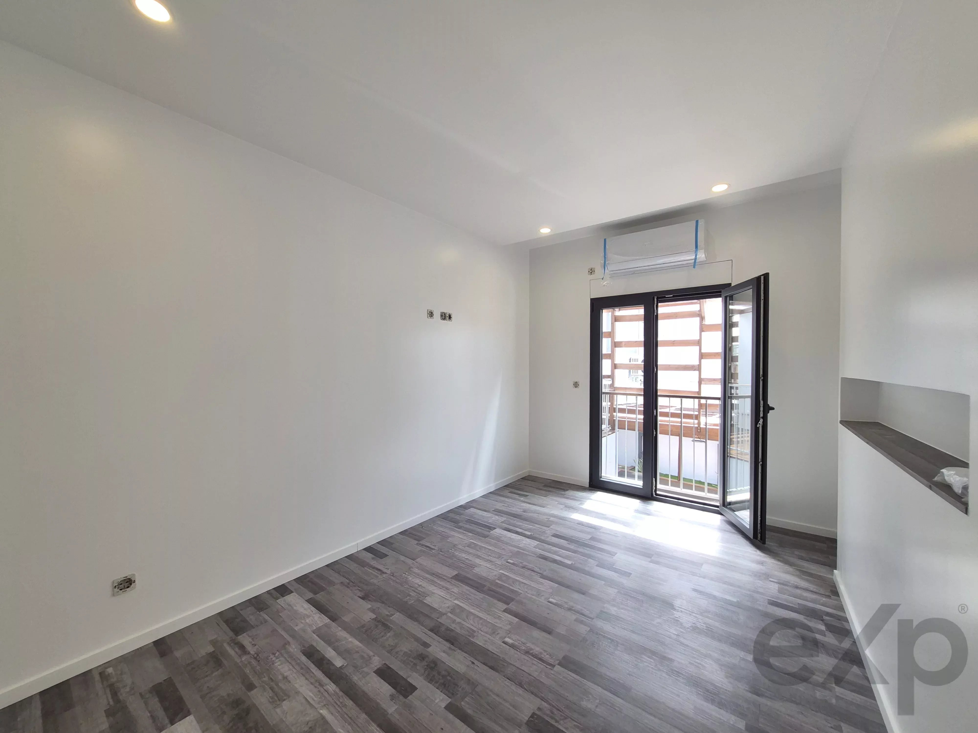 New house, 2 bedrooms, large patio, Alvor center 87107231 image 42