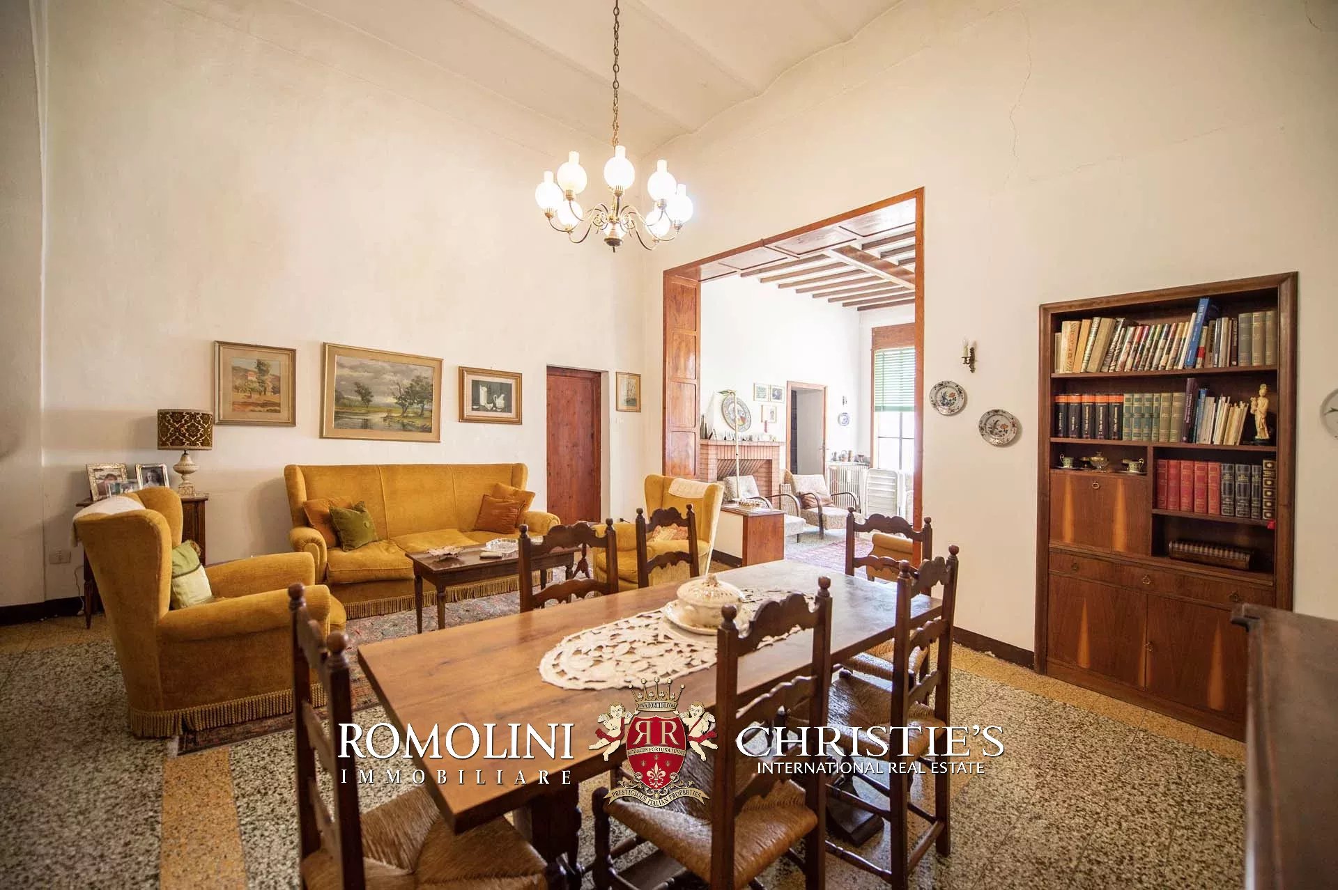 4 Bedroom Villa/Townhouse's Image 15