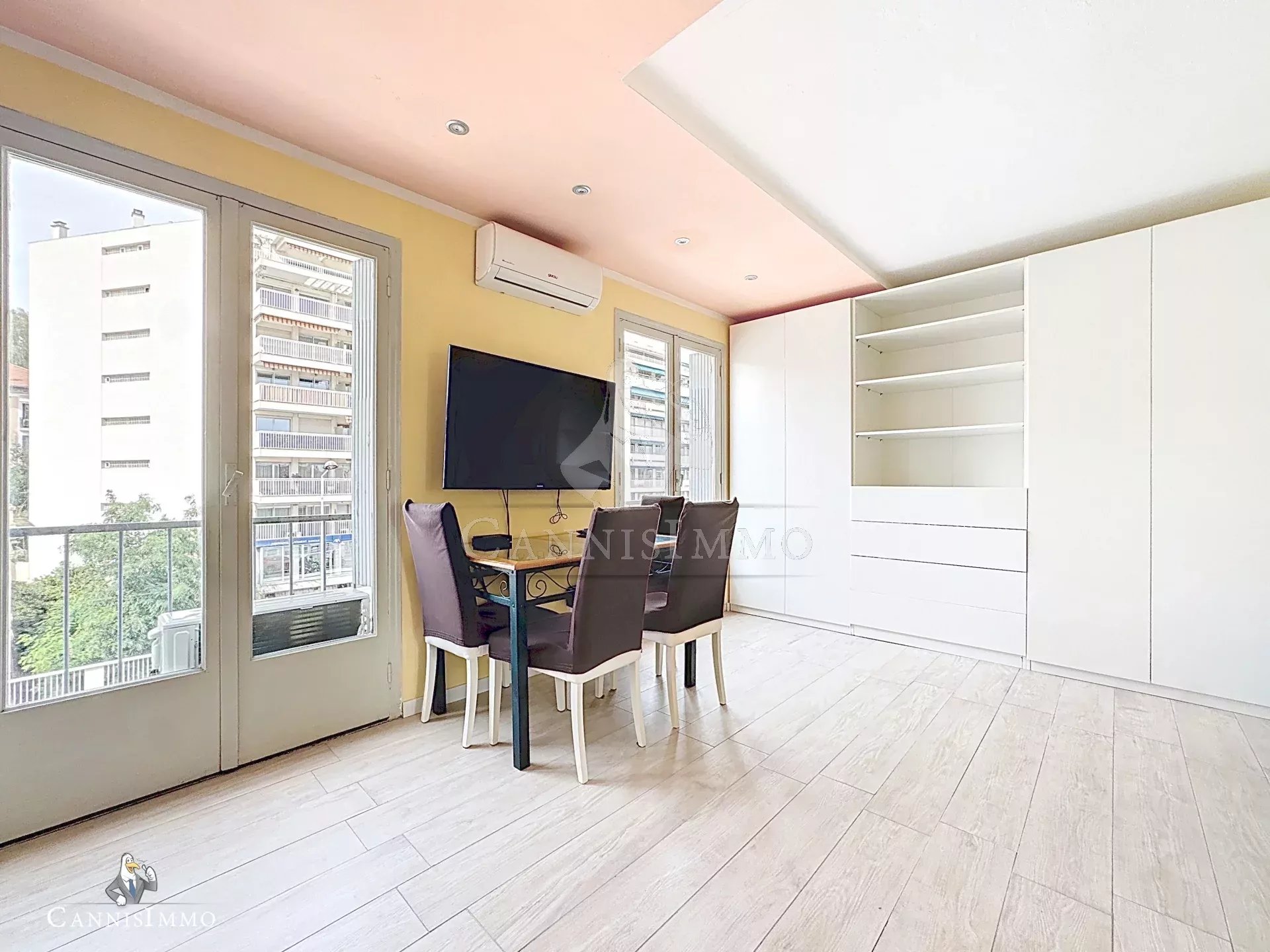Agence immobilière de CANNISIMMO