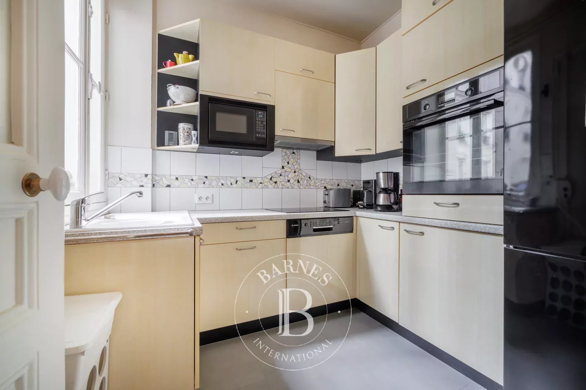 Daire Paris 16ème - picture 8