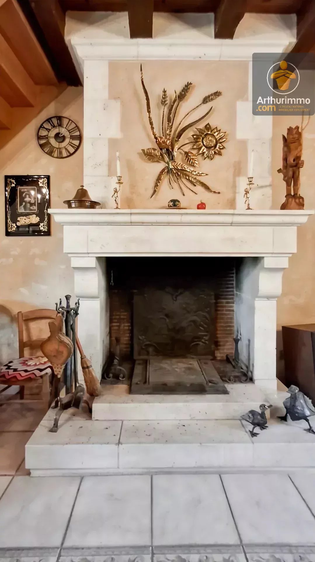 Maison de caractère avec dépendances sur 1,4 hectare arboré — photo 4