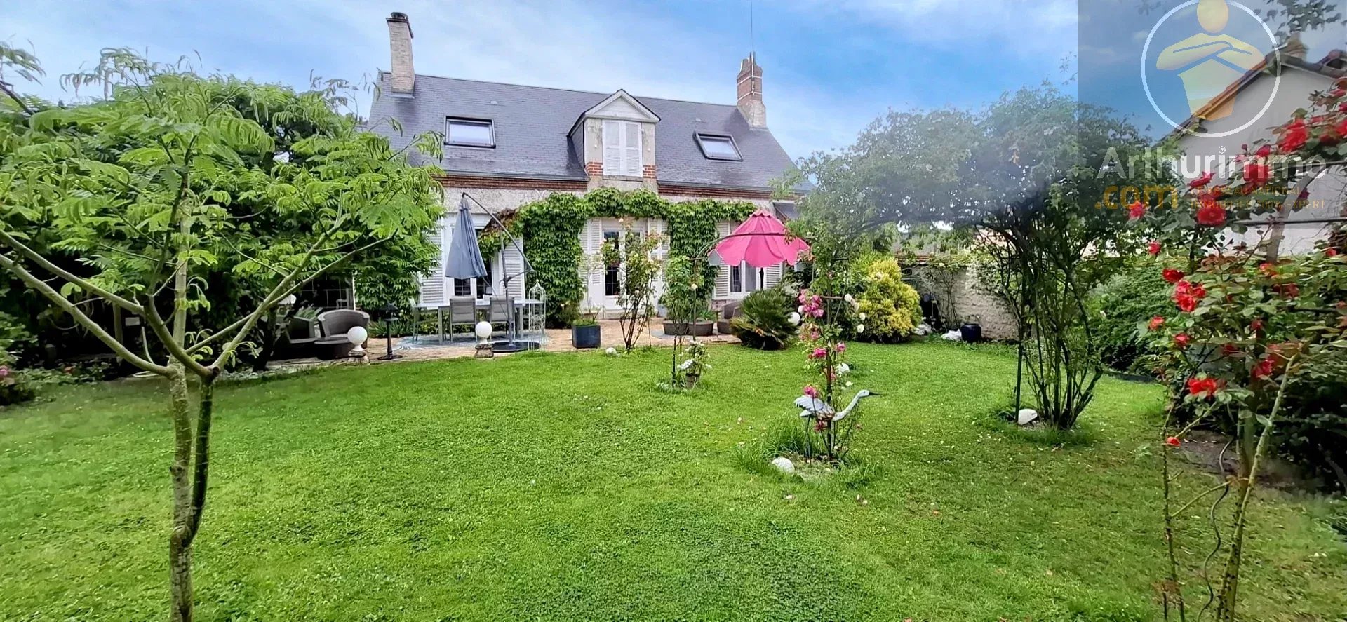 Ensemble immobilier à Avaray — photo 3
