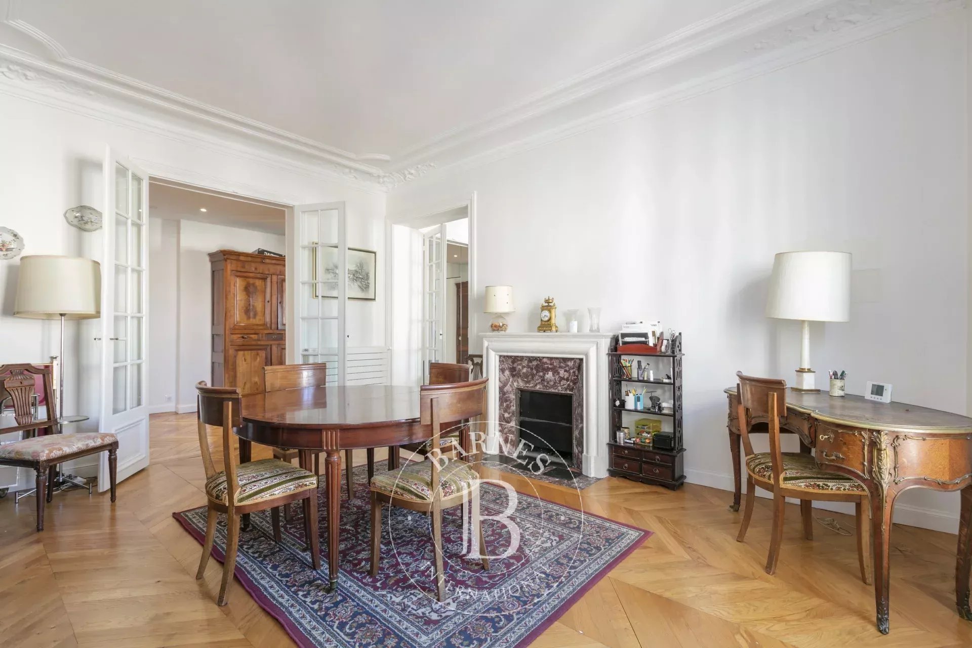 Daire Paris 8ème - picture 7