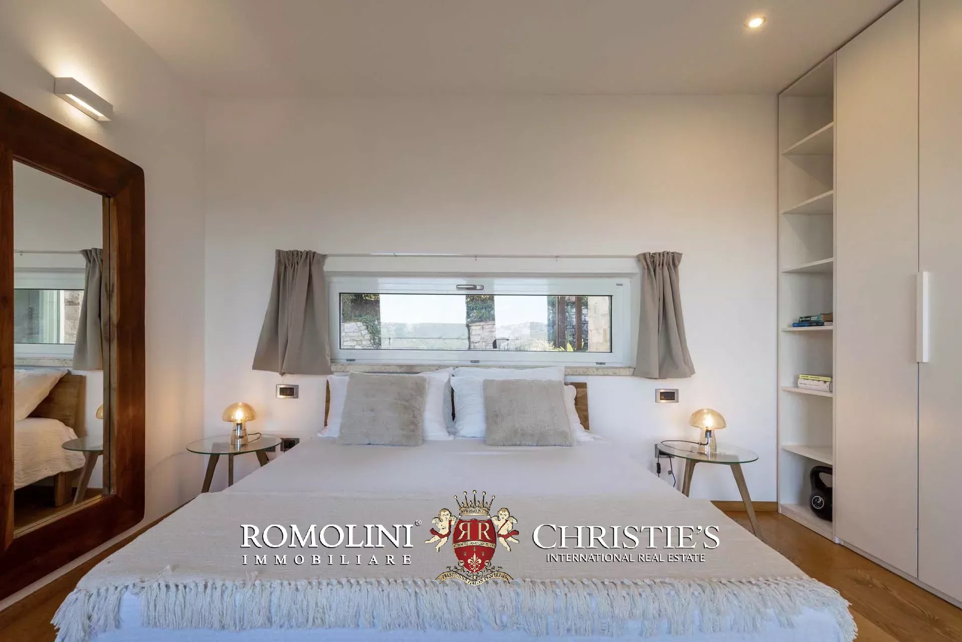 4 Bedroom Villa/Townhouse's Image 52