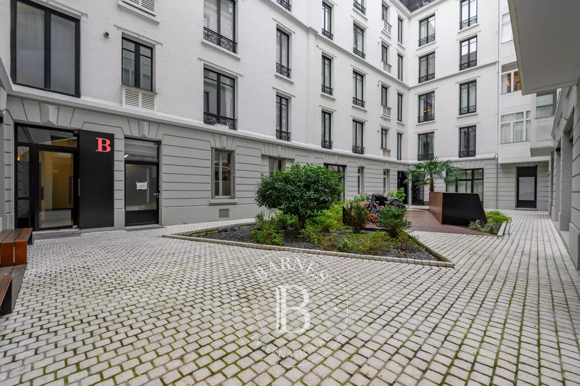 Daire Paris 8ème - picture 12