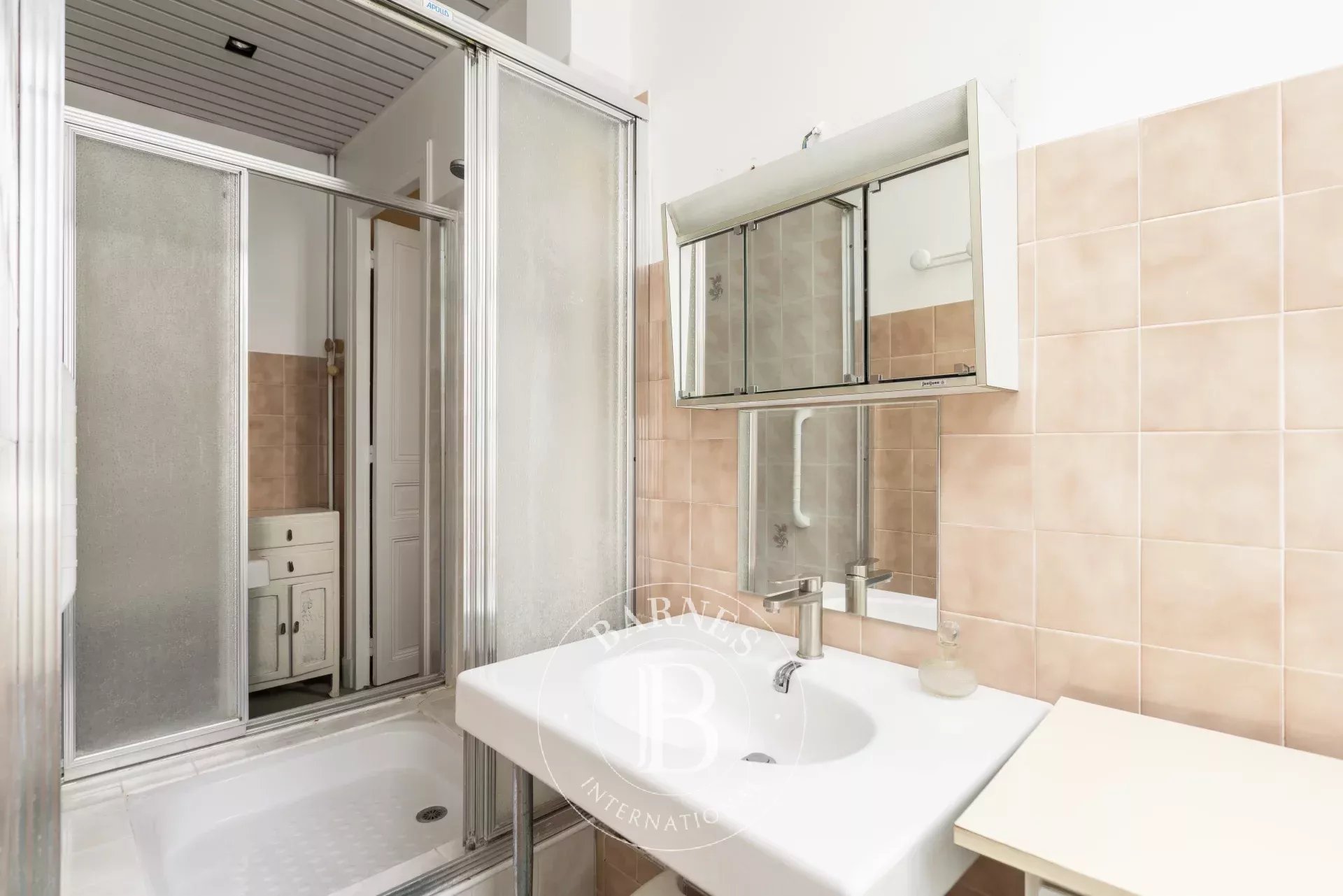 Daire Paris 7ème - picture 16