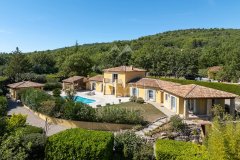 Villa with Guest House and Pool, in the Heart of a Sought-After Area of Fayence — photo 1 of 7