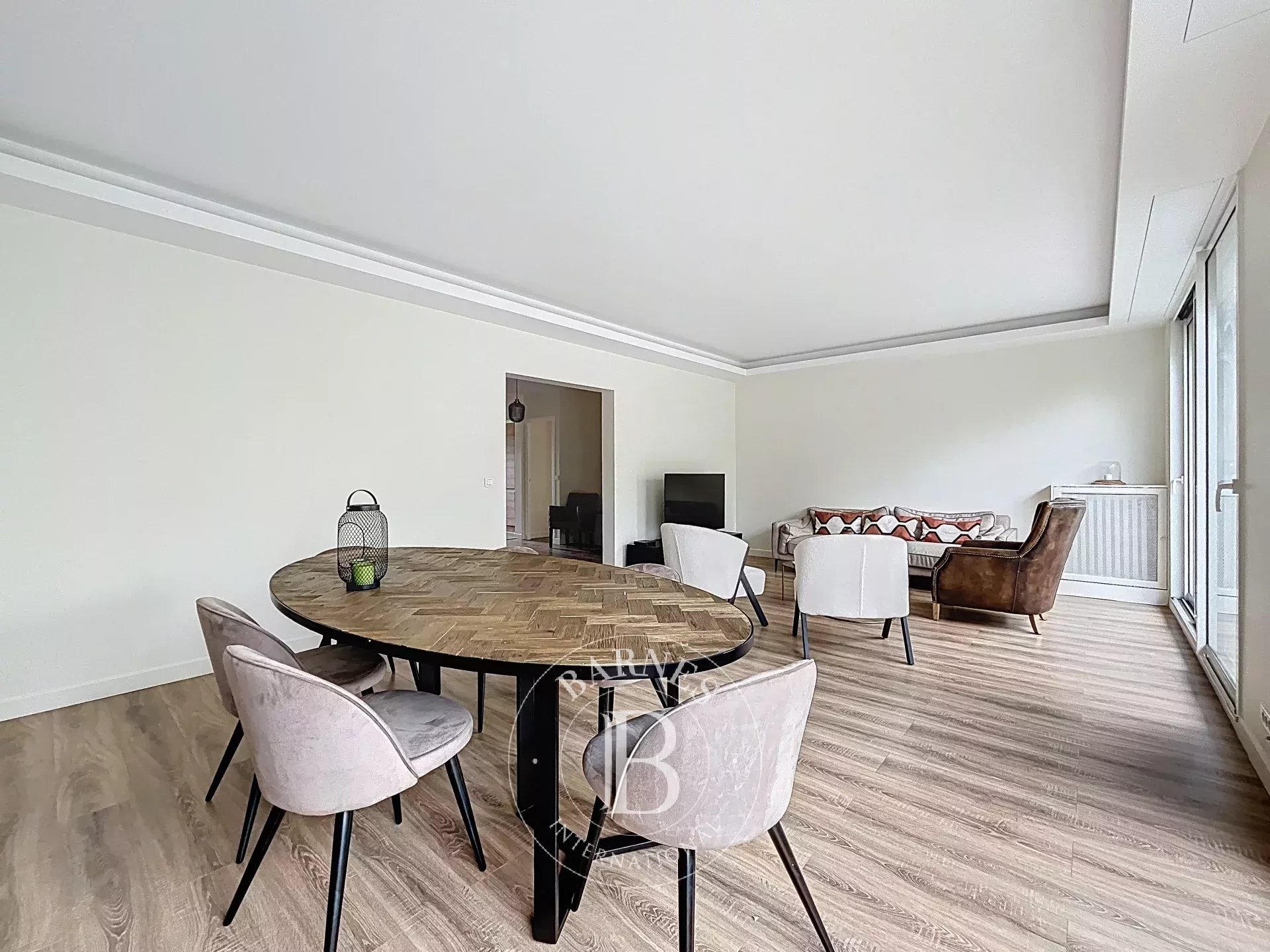 Paris  - Apartment 2 Bedrooms - picture 10