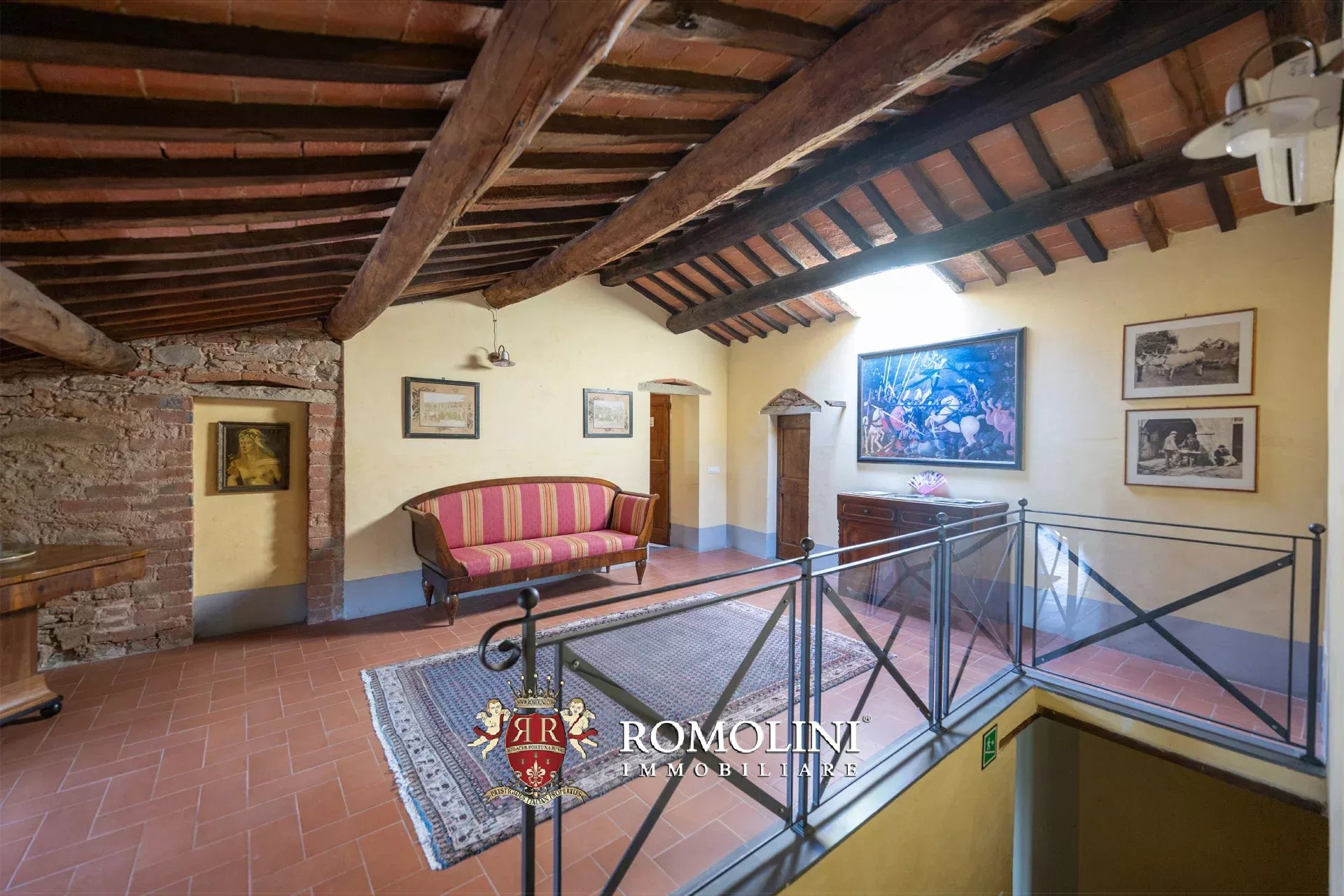 13 Bedroom Villa/Townhouse's Image 35
