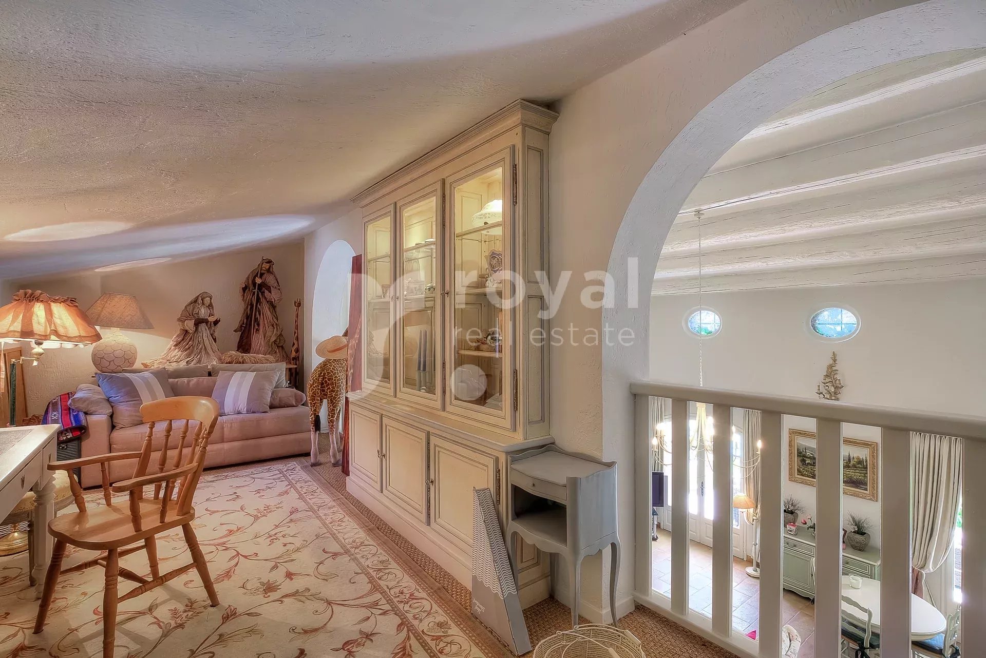 Villa provençale avec jardin dans un domaine fermé, proche Valbonne — photo 9
