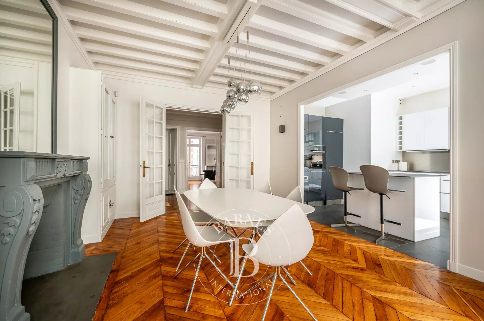 Apartment Paris 75016  -  ref 87273735 (picture 2)